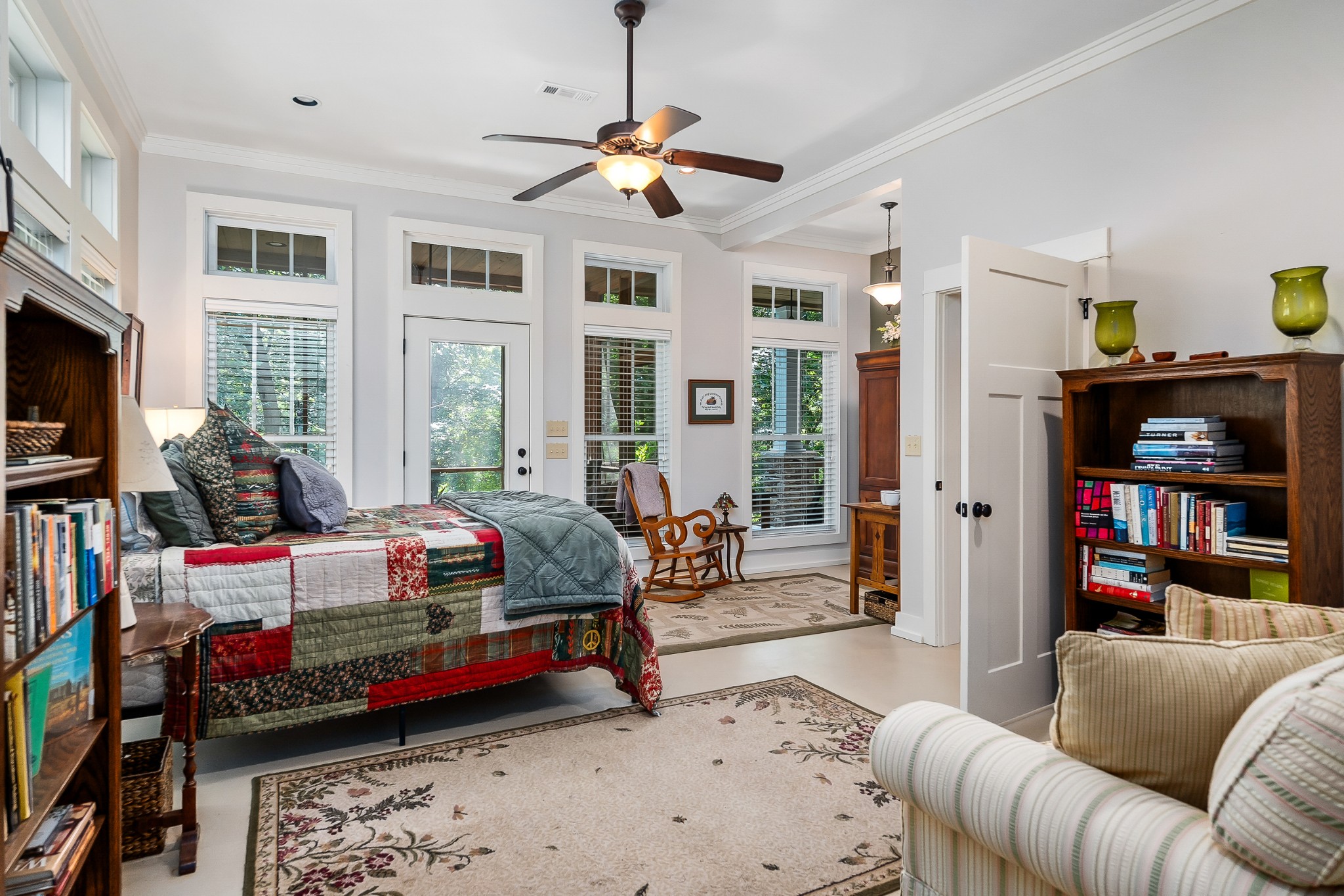 18 Admiral Ln