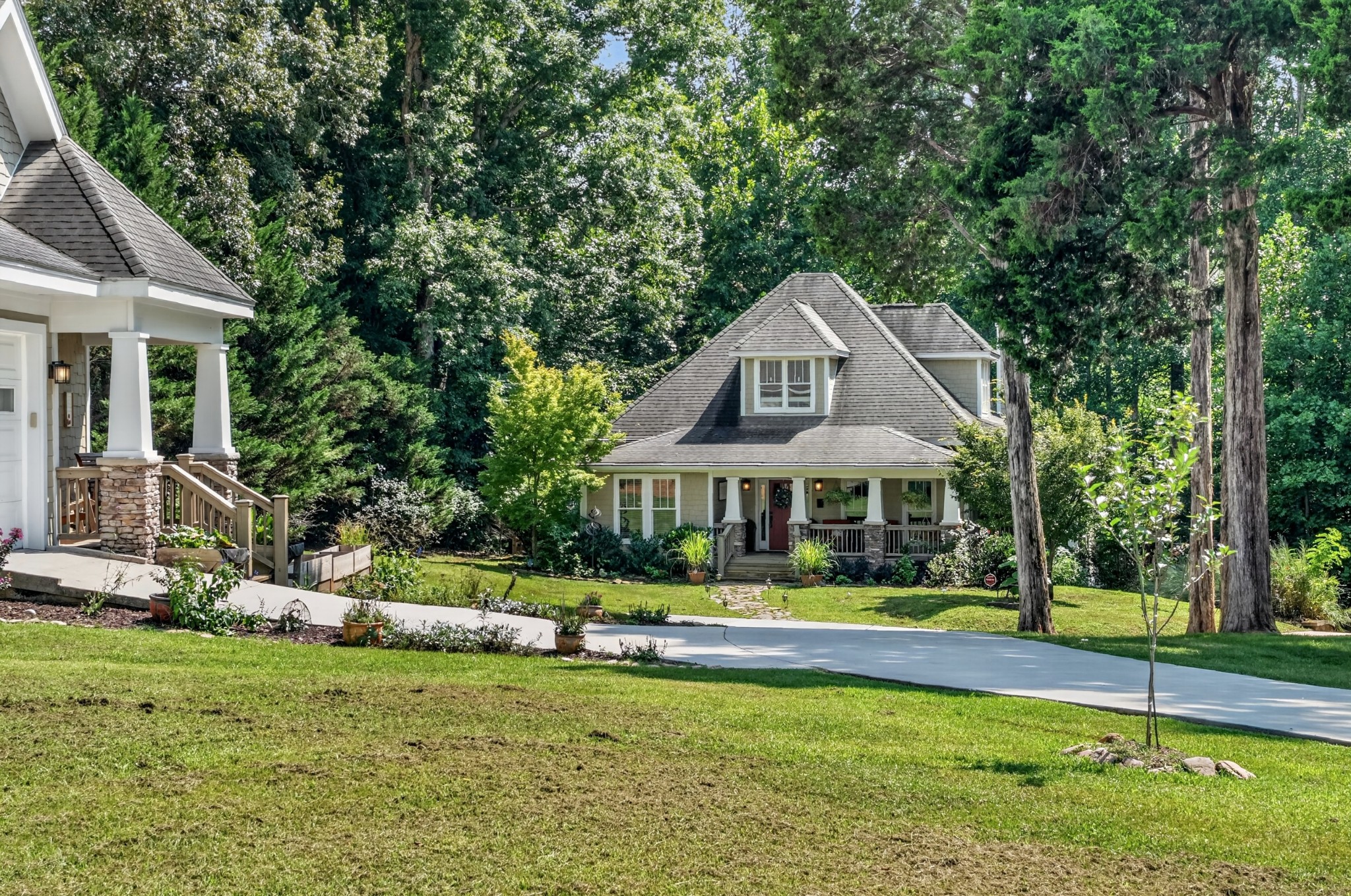 18 Admiral Ln