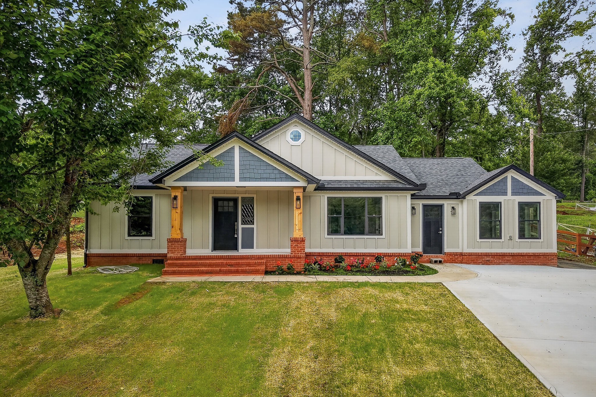 303 Westwood Dr