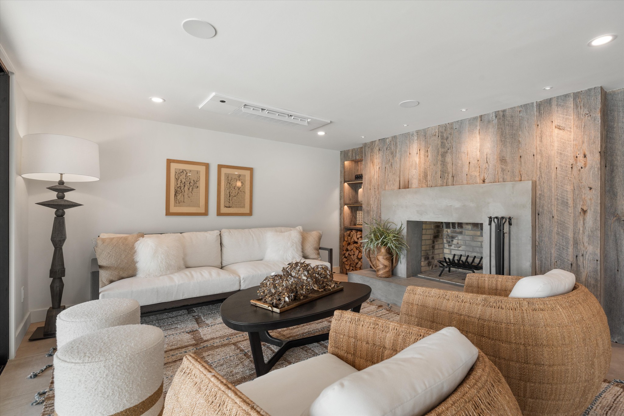 311 Harbor Dr