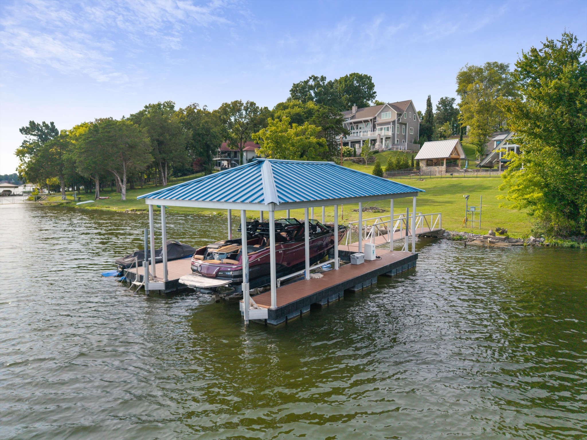 311 Harbor Dr