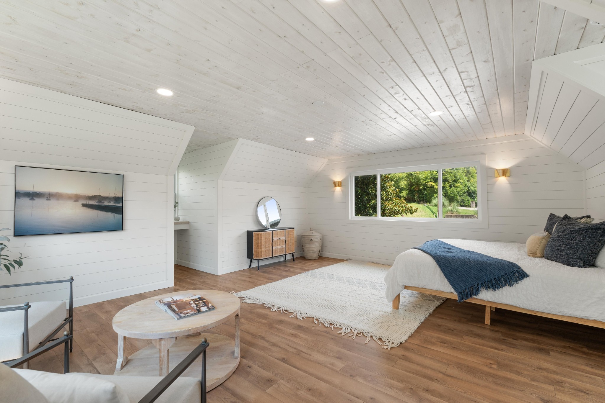 311 Harbor Dr