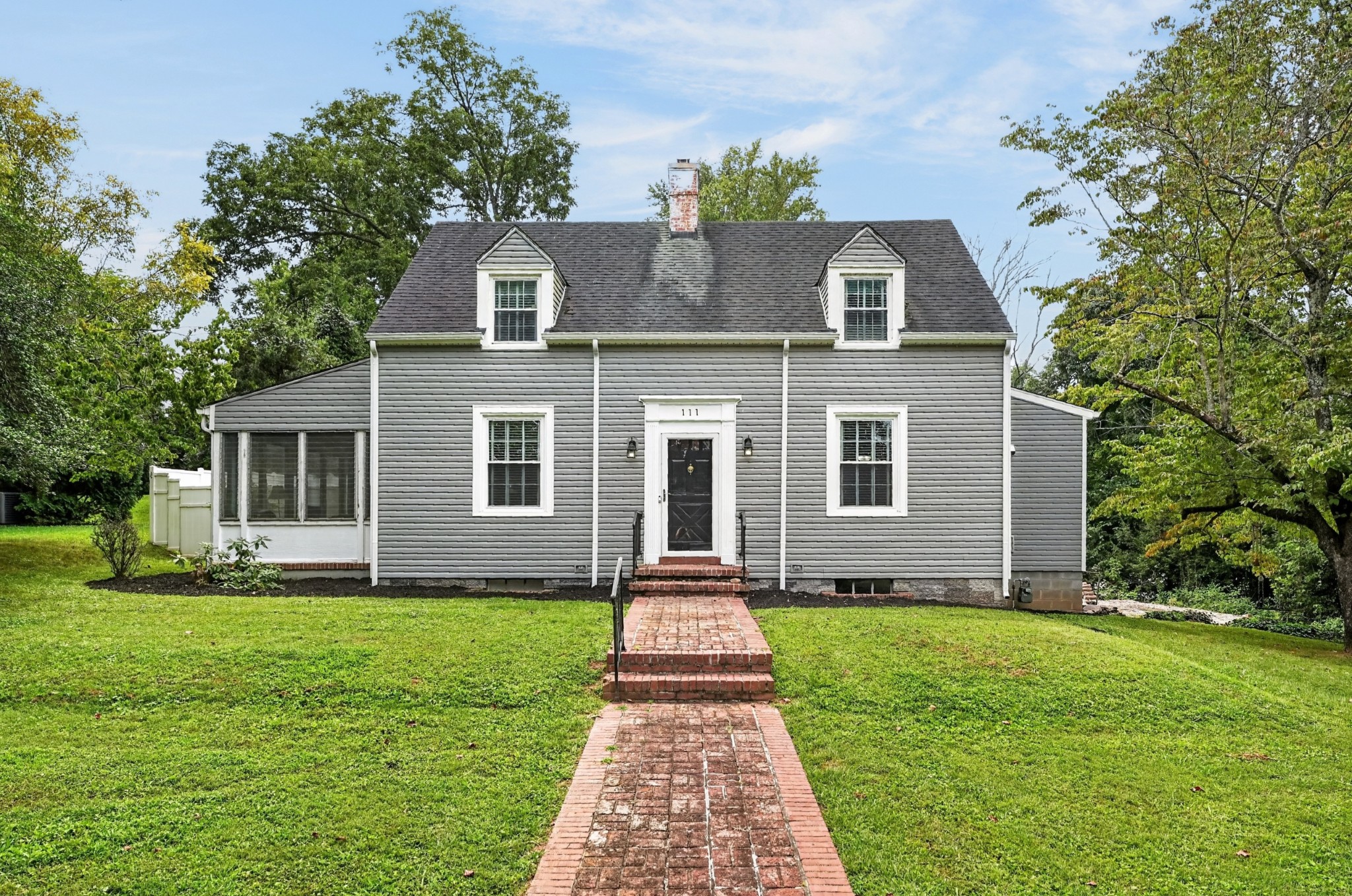 111 Westwood Dr