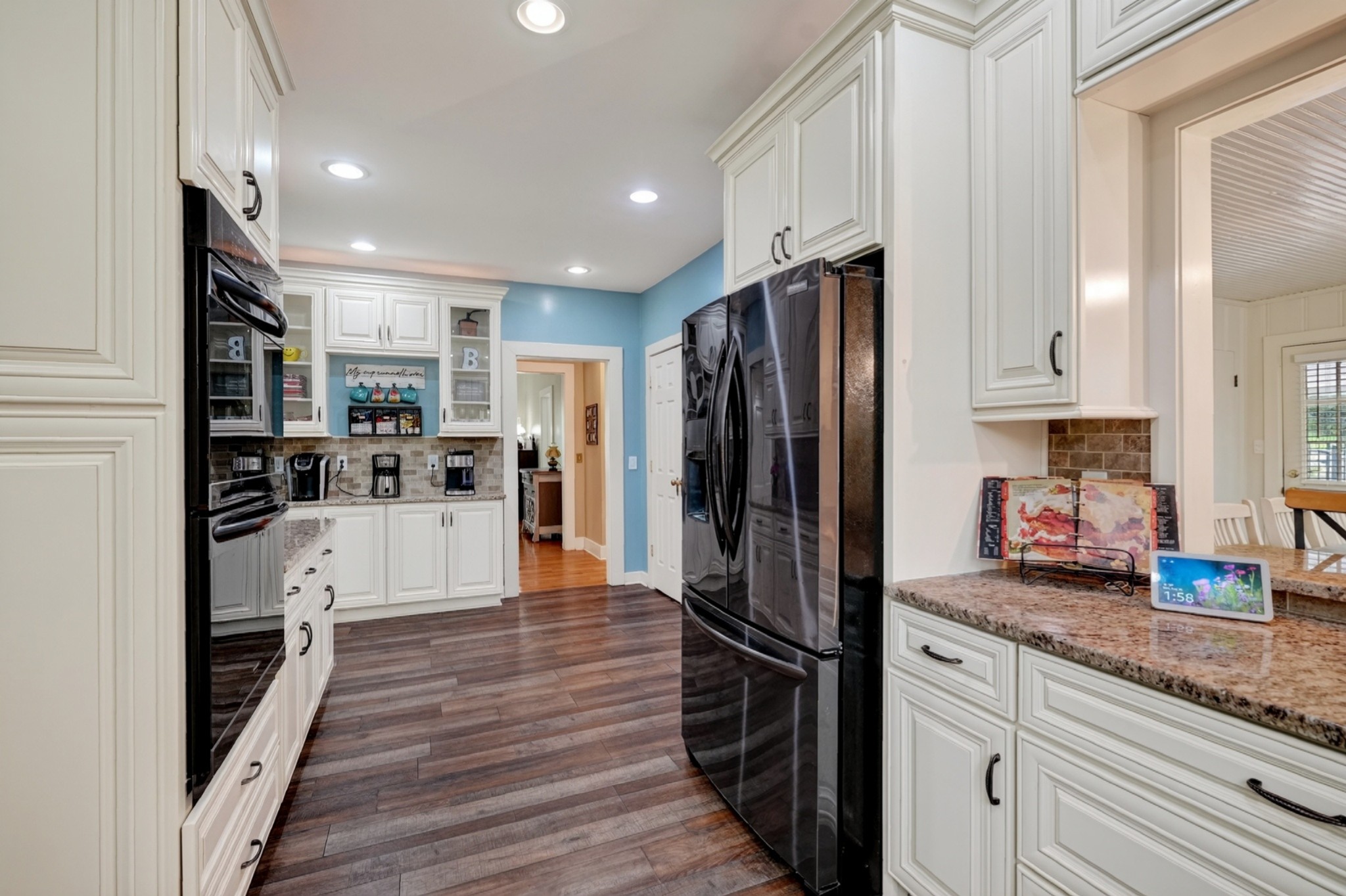 111 Westwood Dr
