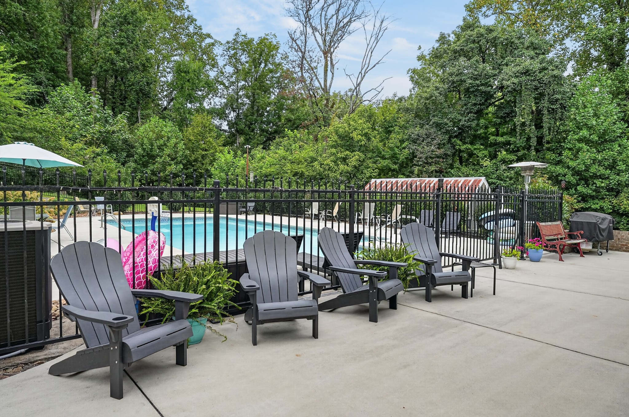 111 Westwood Dr