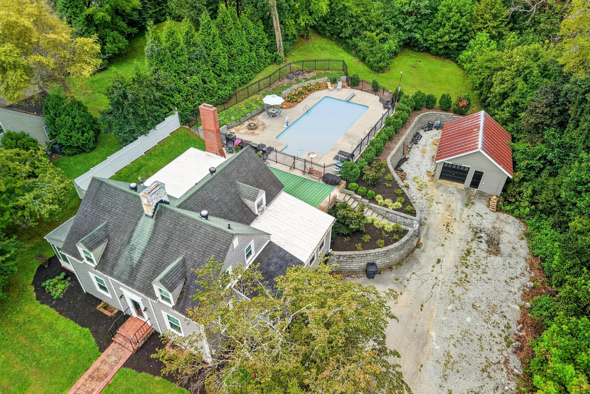 111 Westwood Dr