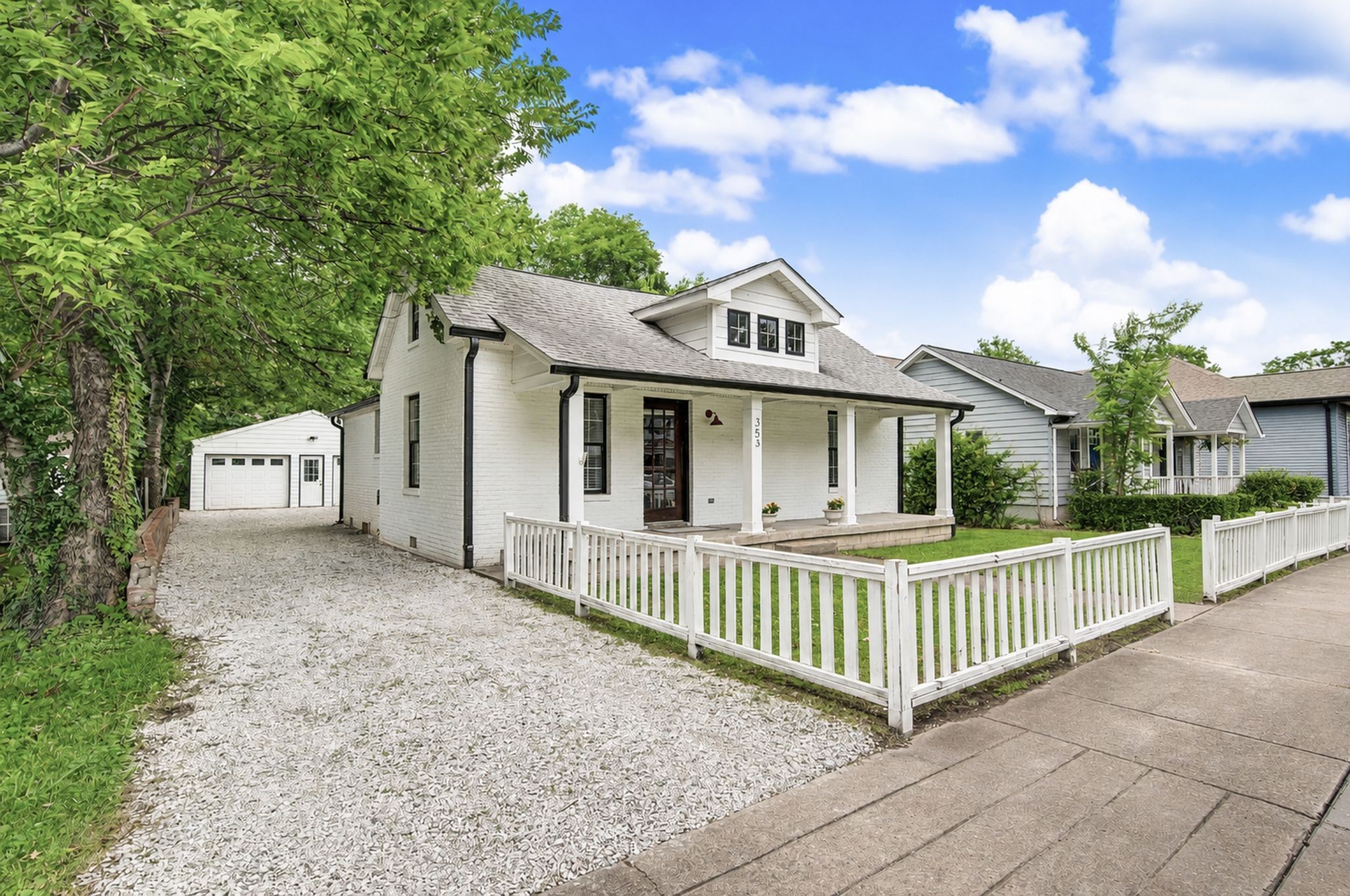 353 9th Ave, N