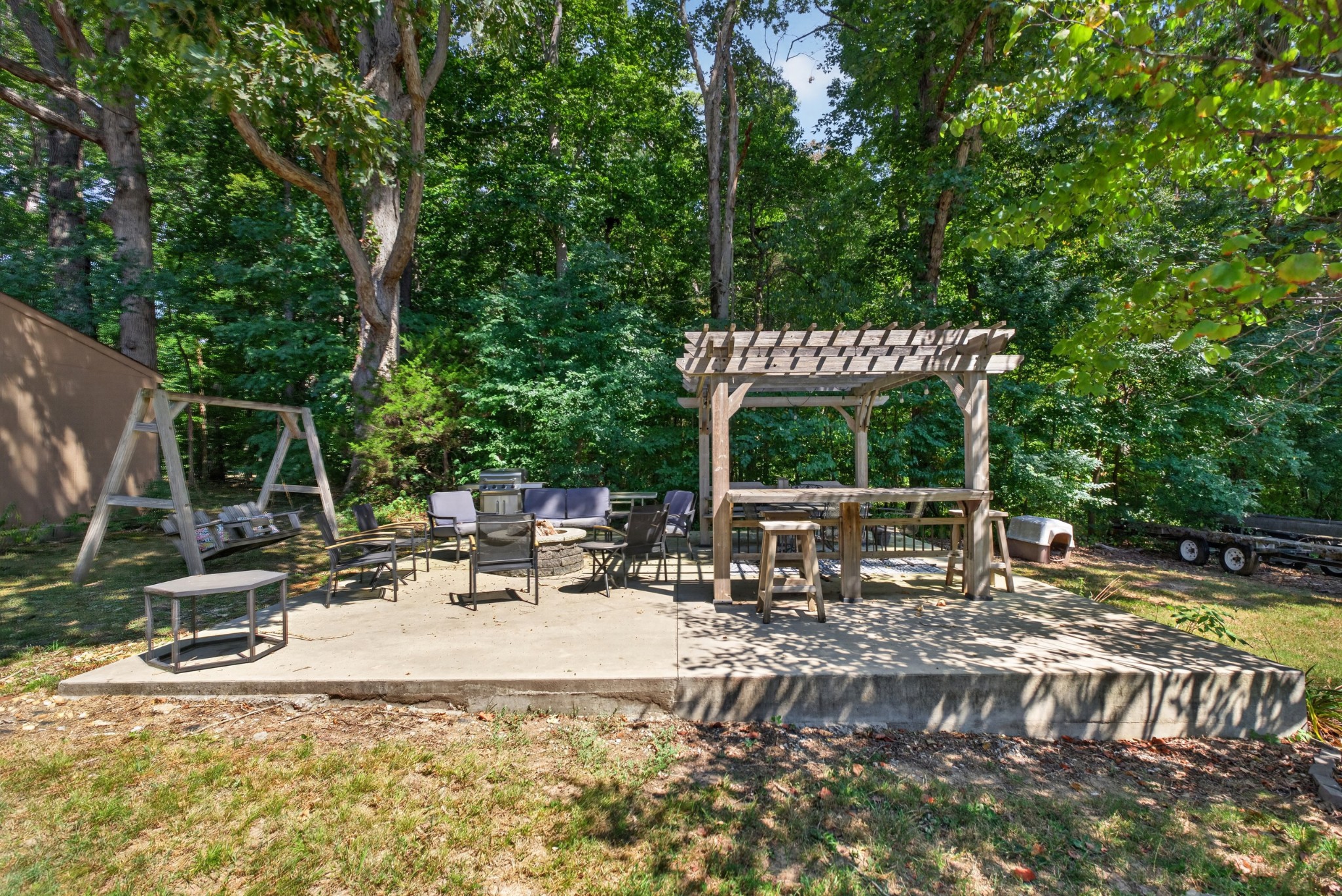 145 E Laurel Ave