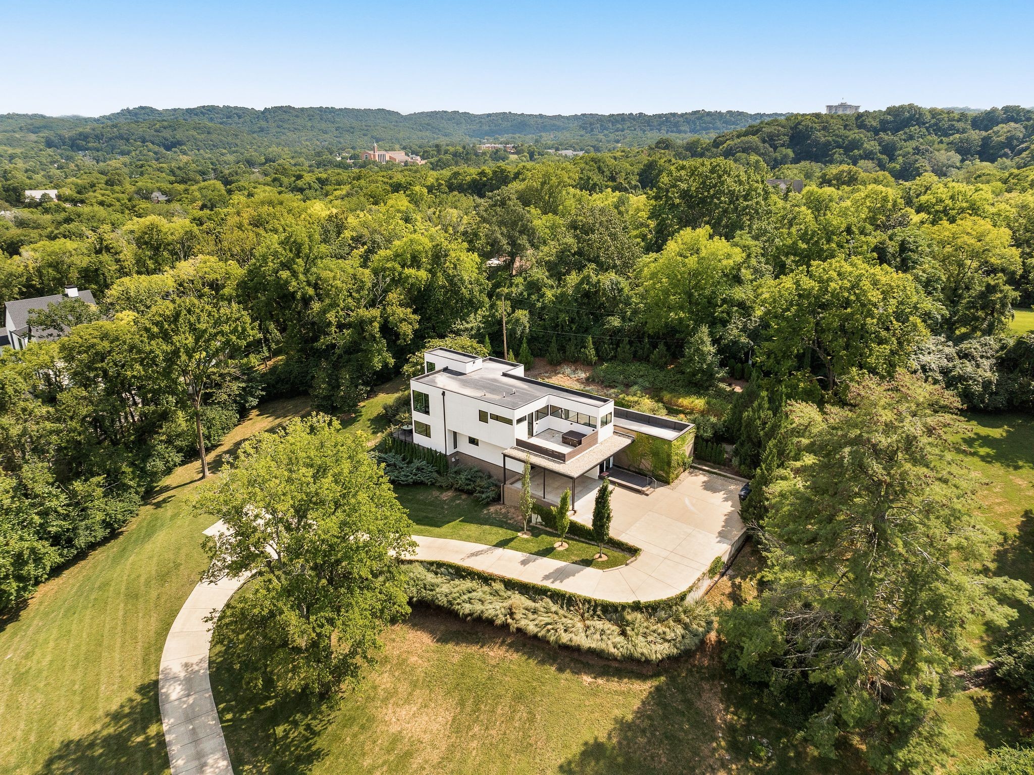 6321 E Valley Rd