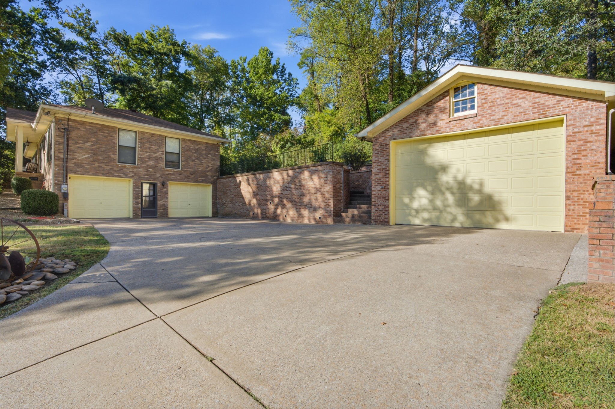 5415 Edmondson Pike