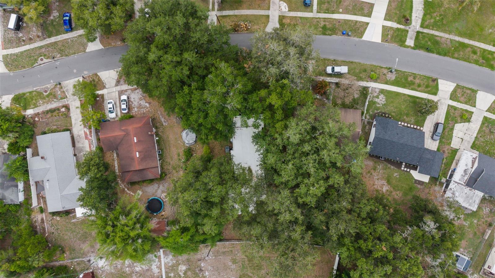 1516 E ELM RD