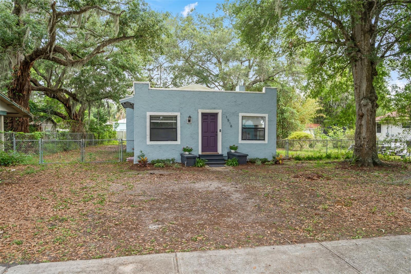 1516 E ELM RD
