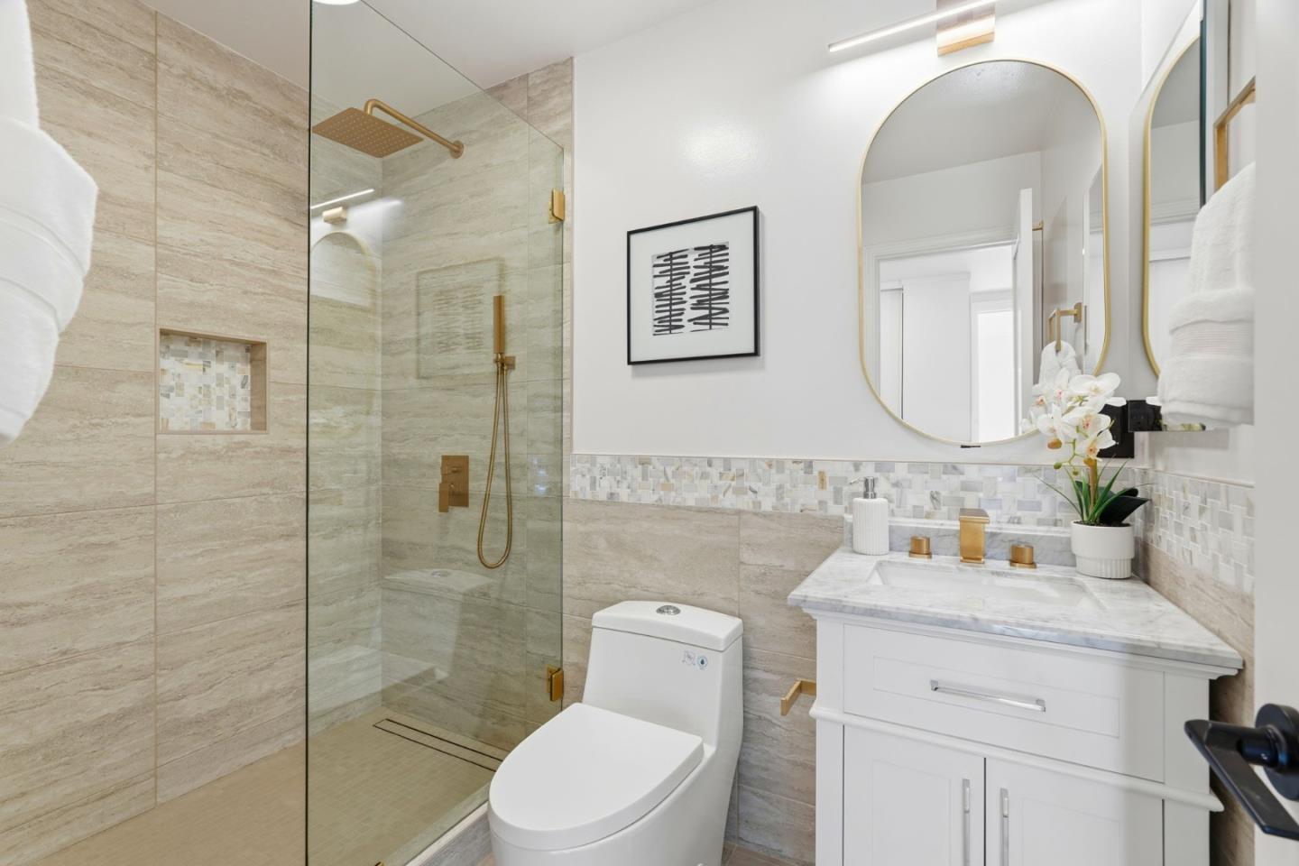 19990 Pear Tree Lane