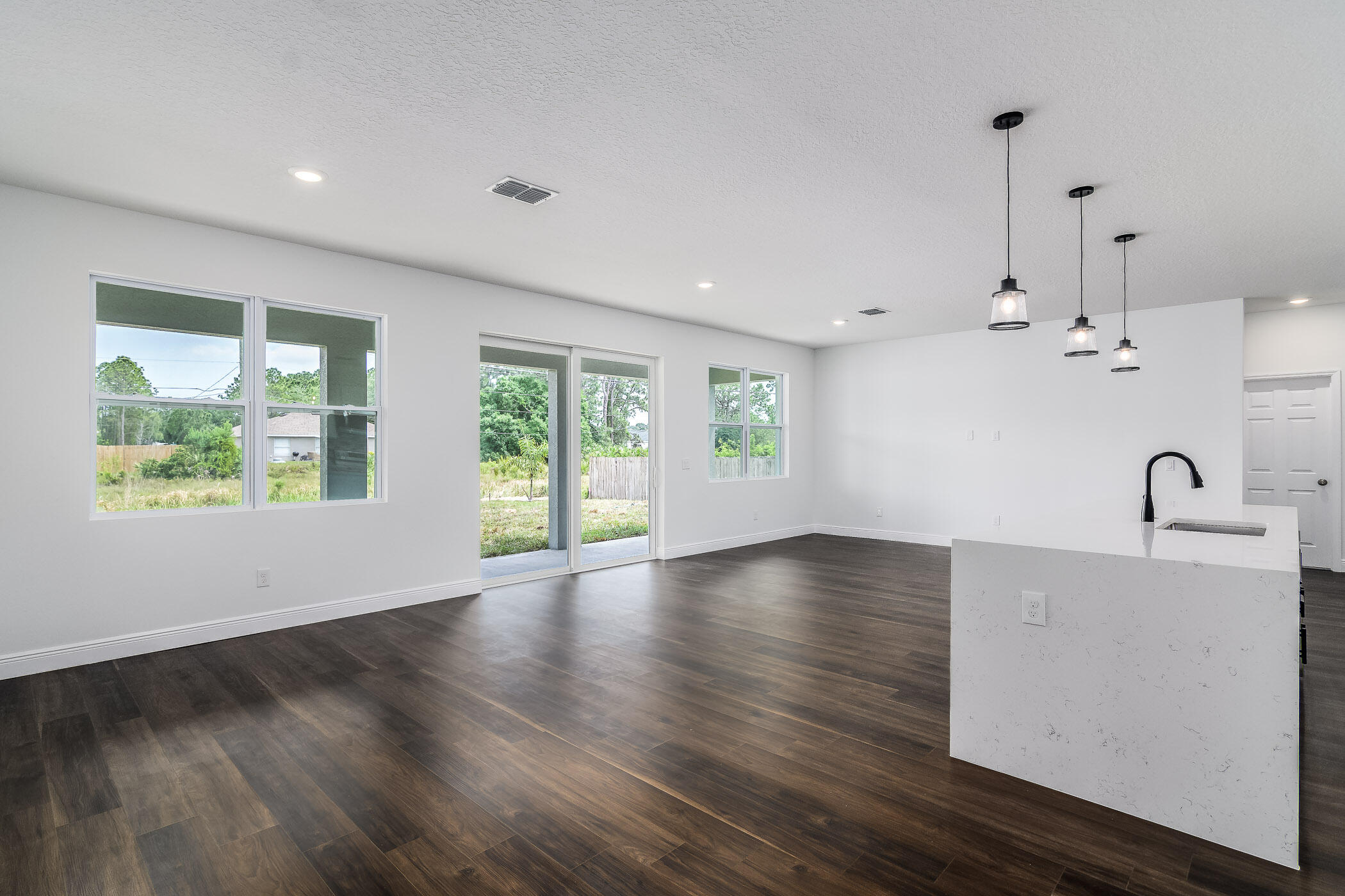 645 Tobias Street SE