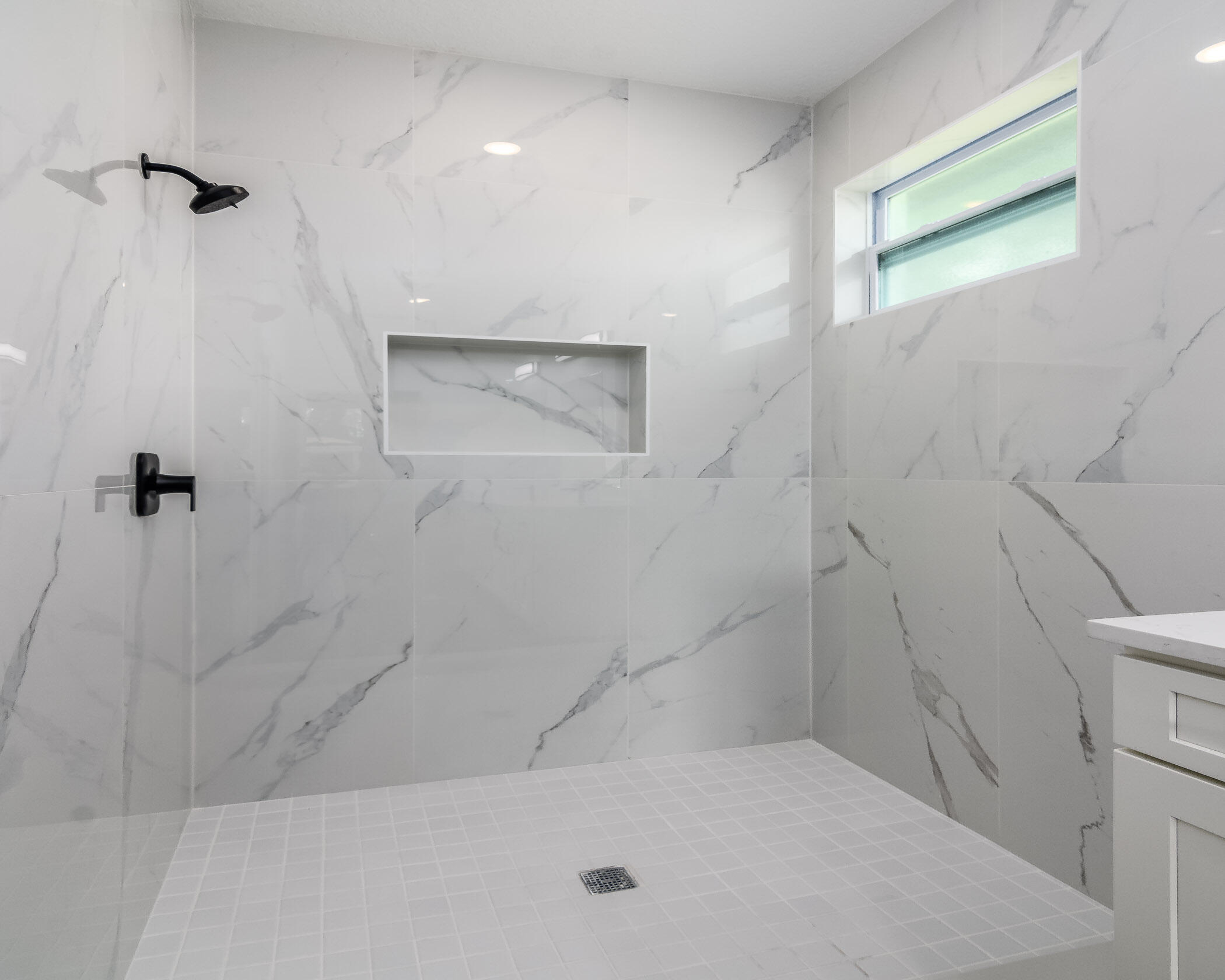 645 Tobias Street SE