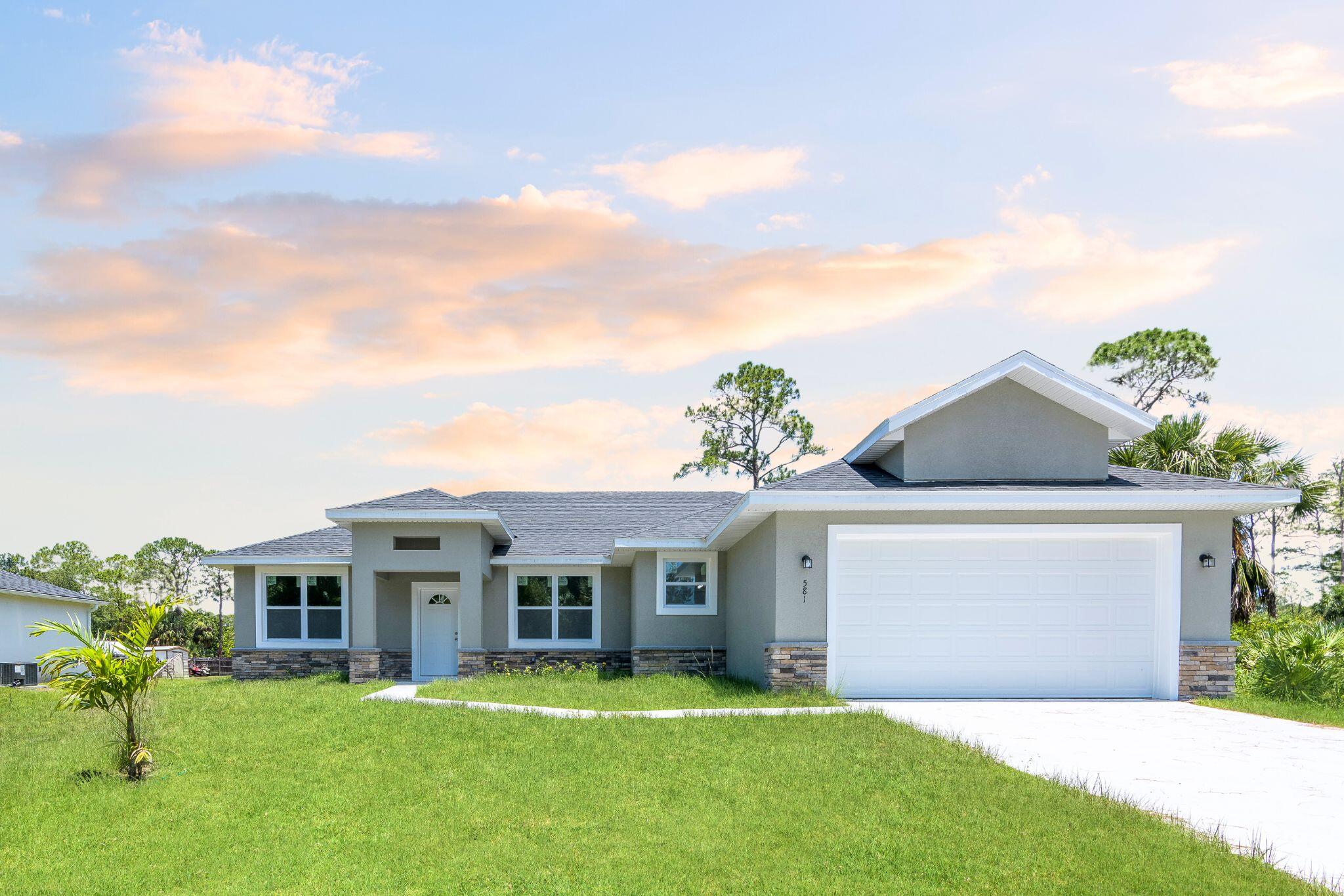 645 Tobias Street SE