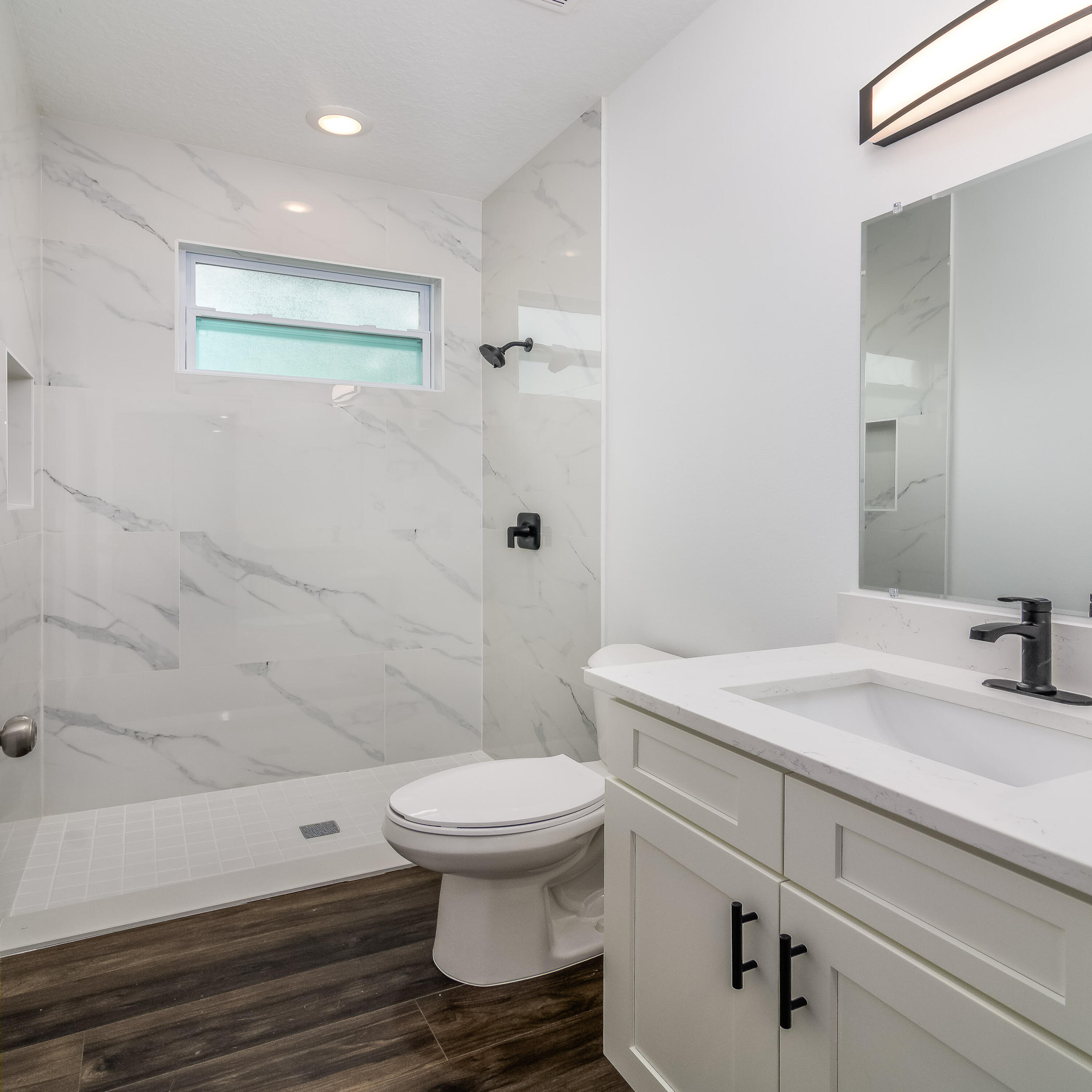 645 Tobias Street SE