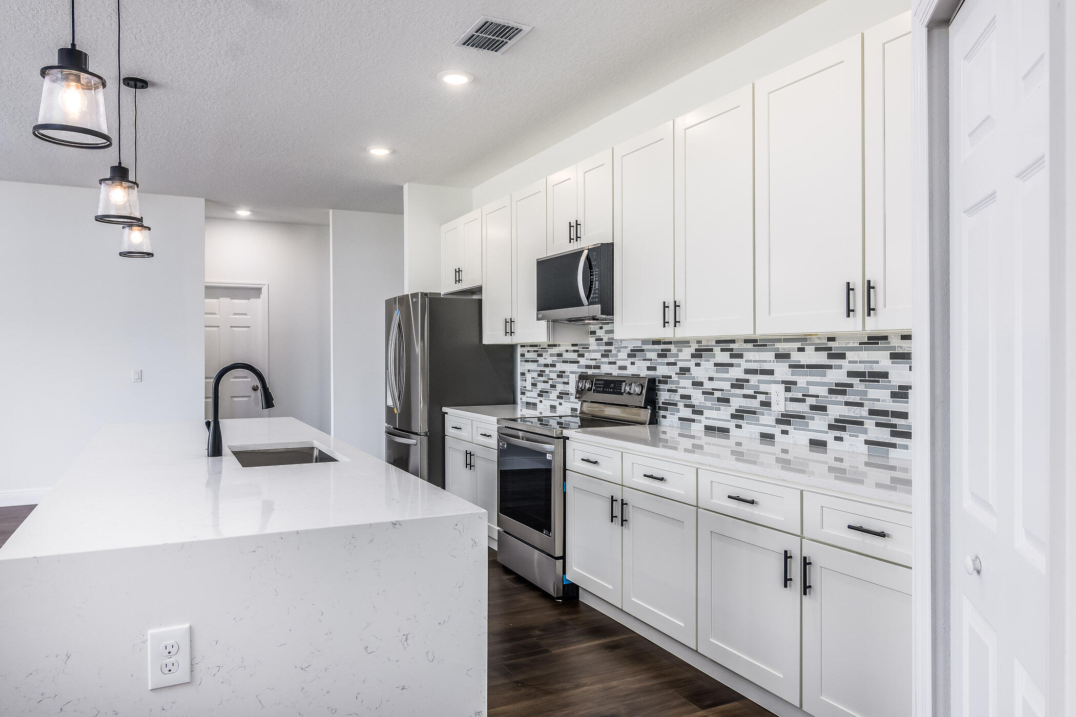 645 Tobias Street SE