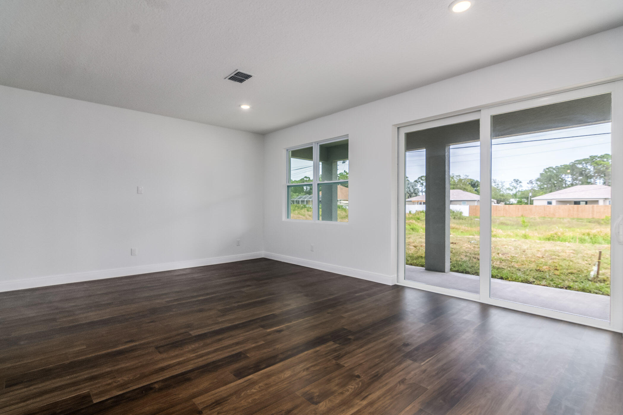 645 Tobias Street SE