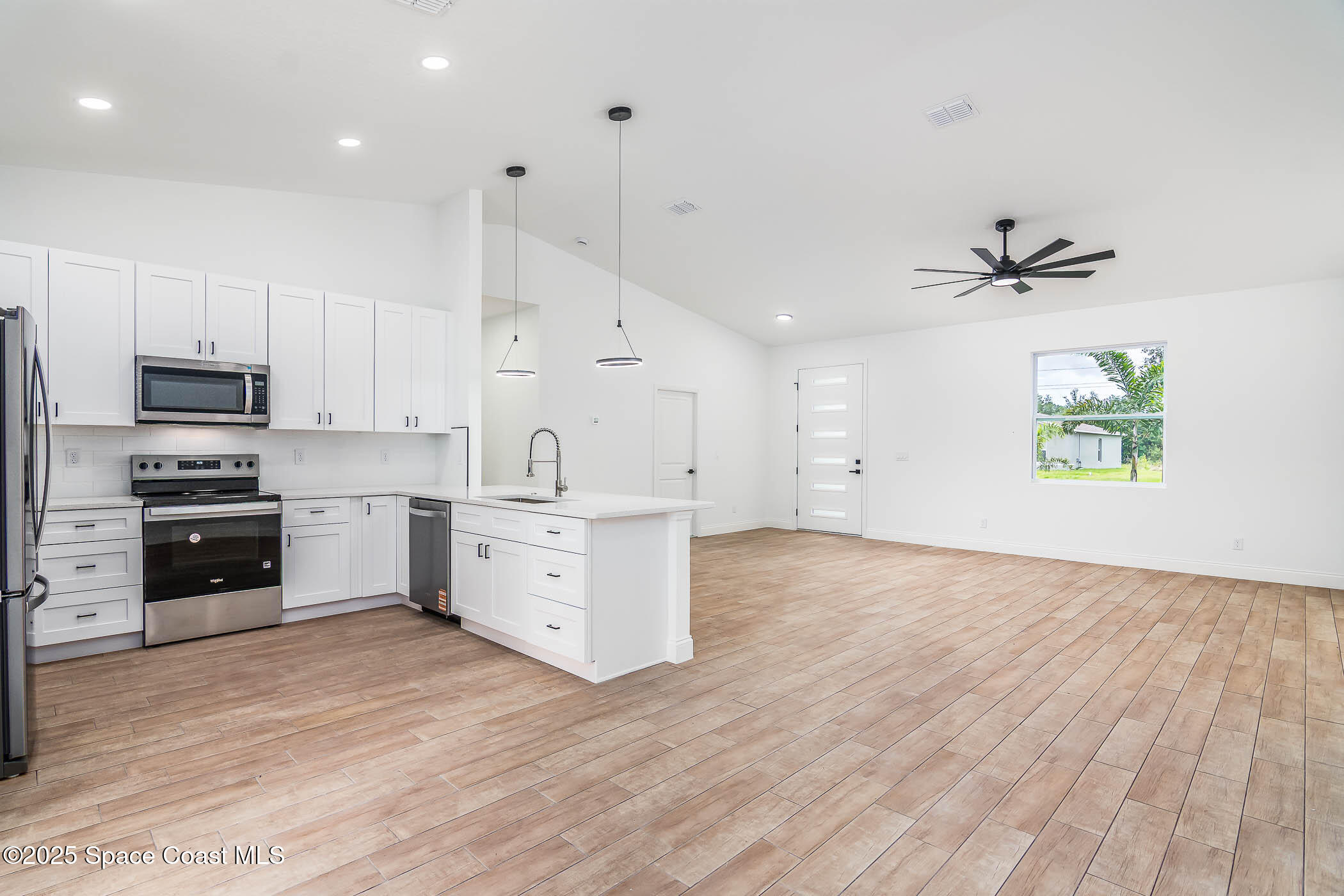 749 Bryant Road SW