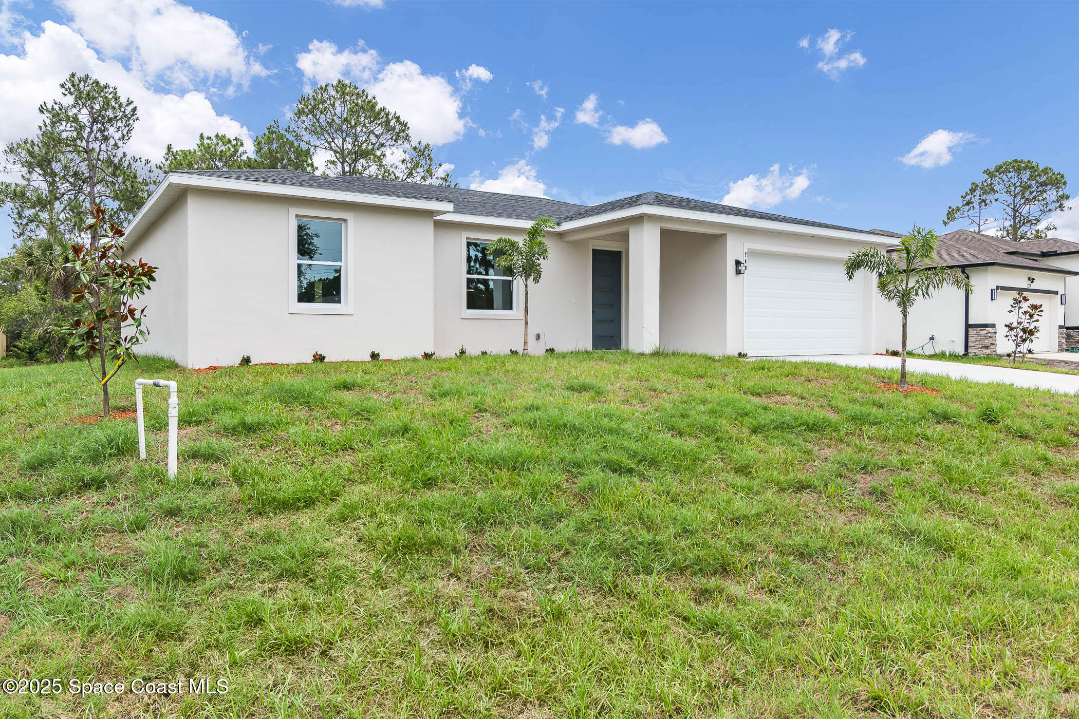 749 Bryant Road SW