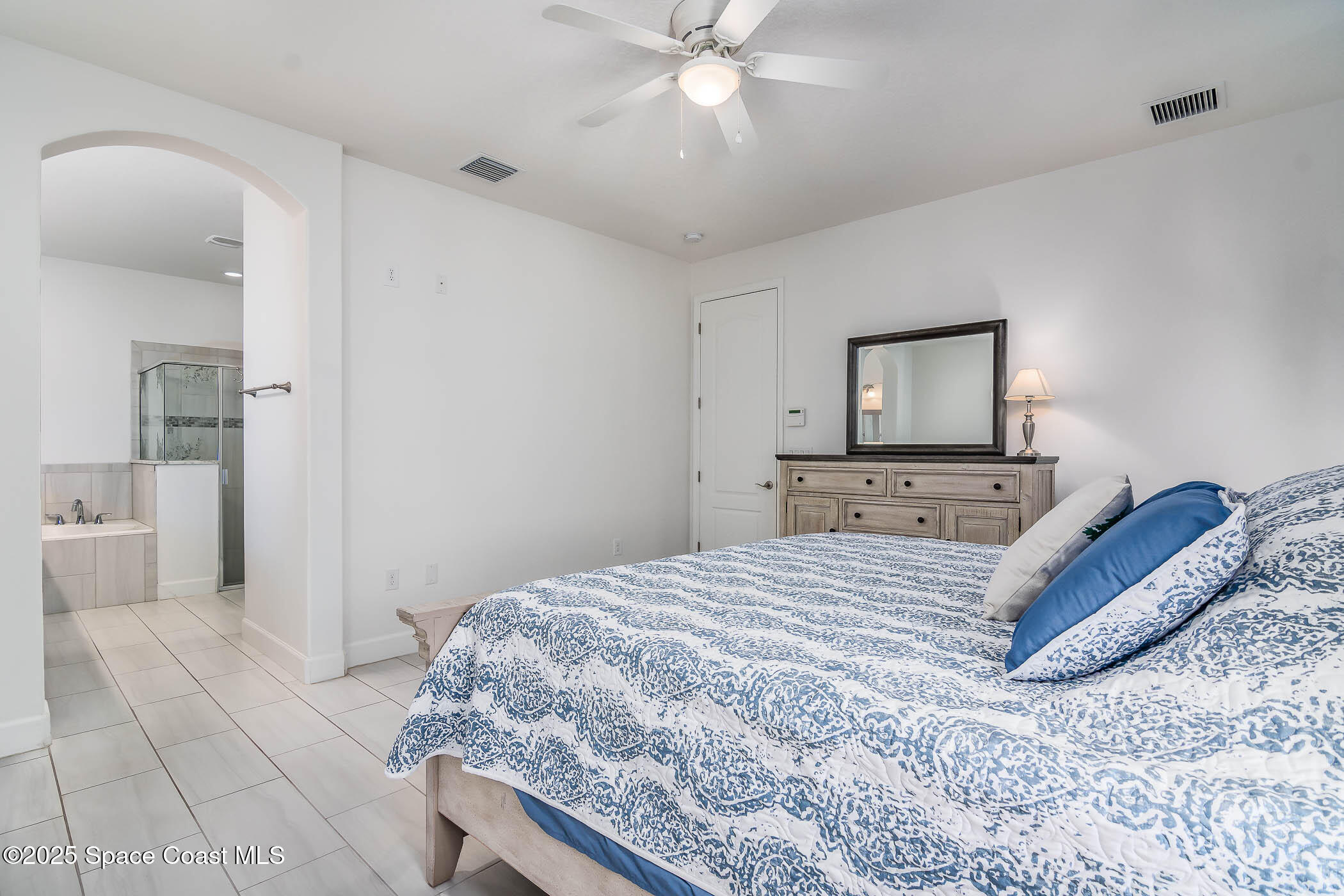 7963 Loren Cove Drive