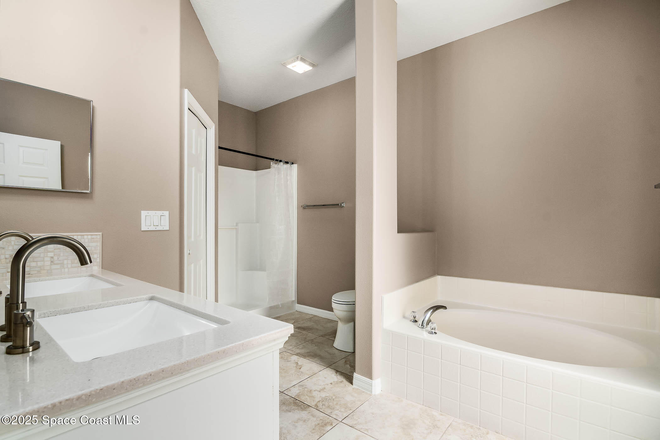 6017 Indigo Crossing Dr