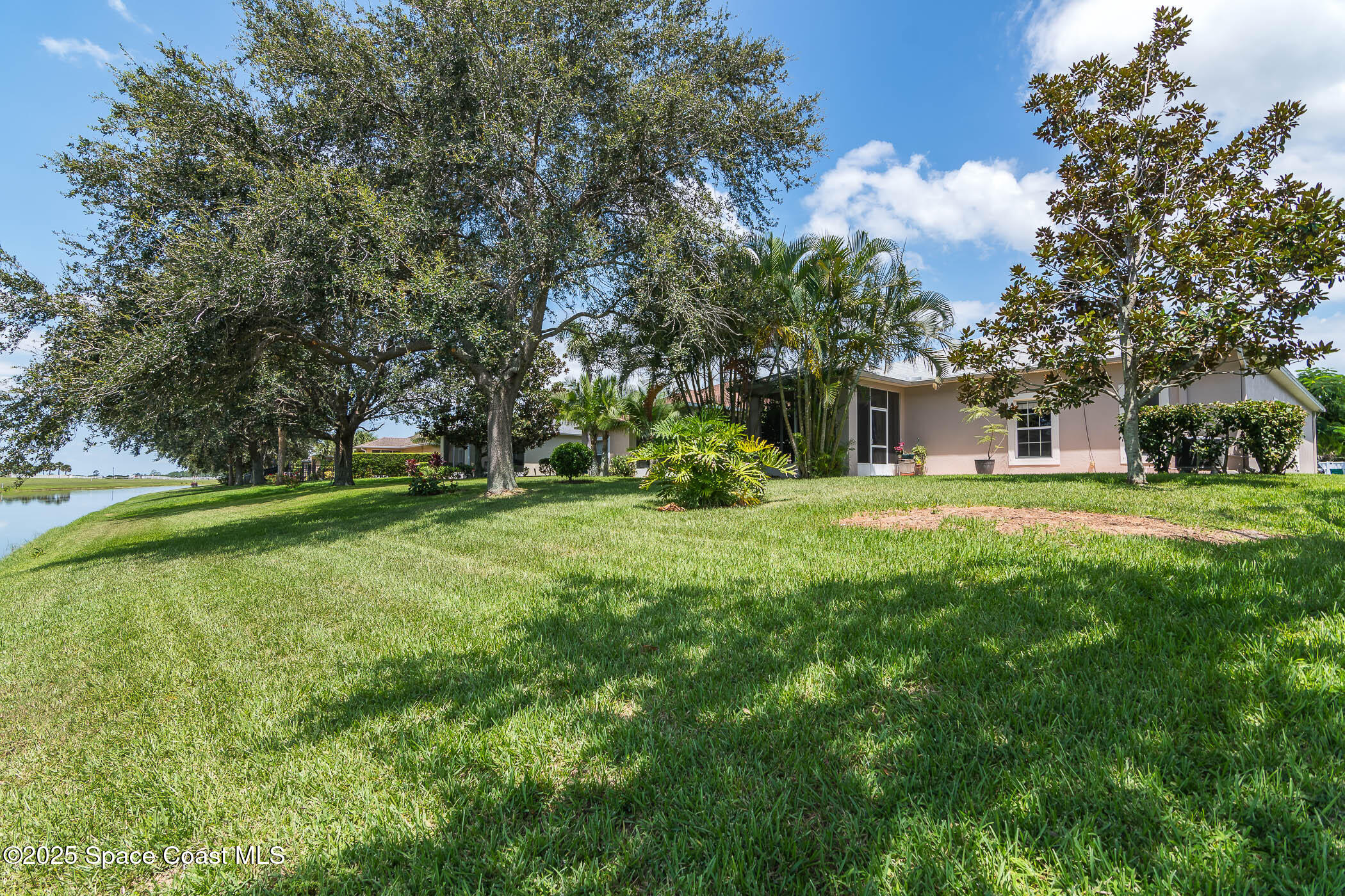 6017 Indigo Crossing Dr