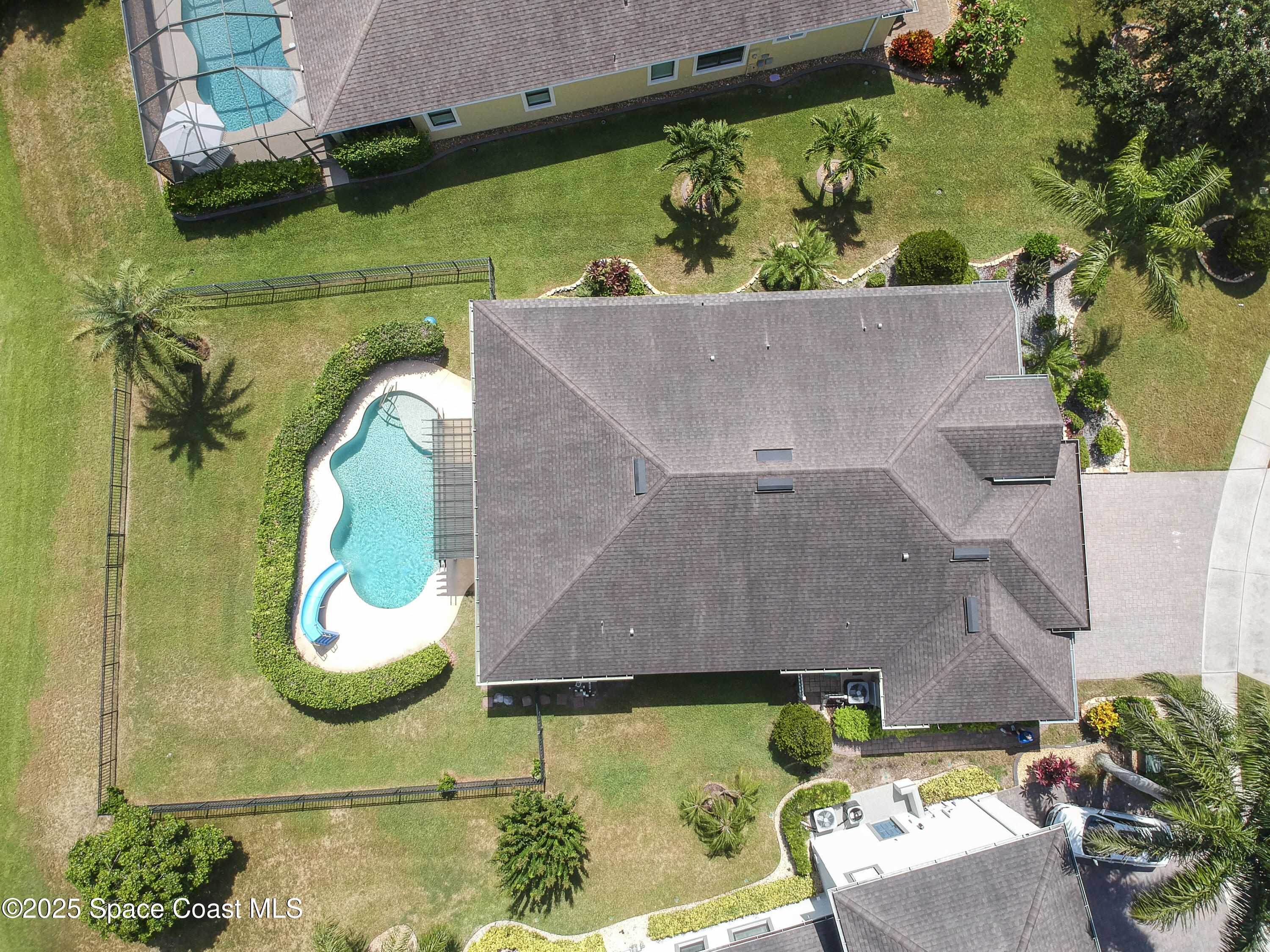 8553 Drayton Circle
