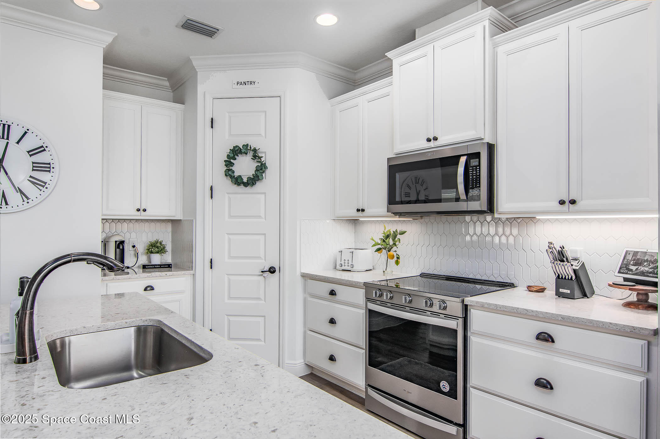 3199 Ribbon Grass Drive