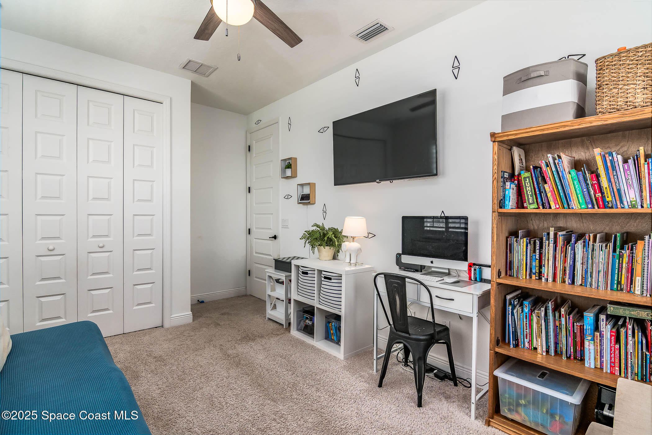 3199 Ribbon Grass Drive