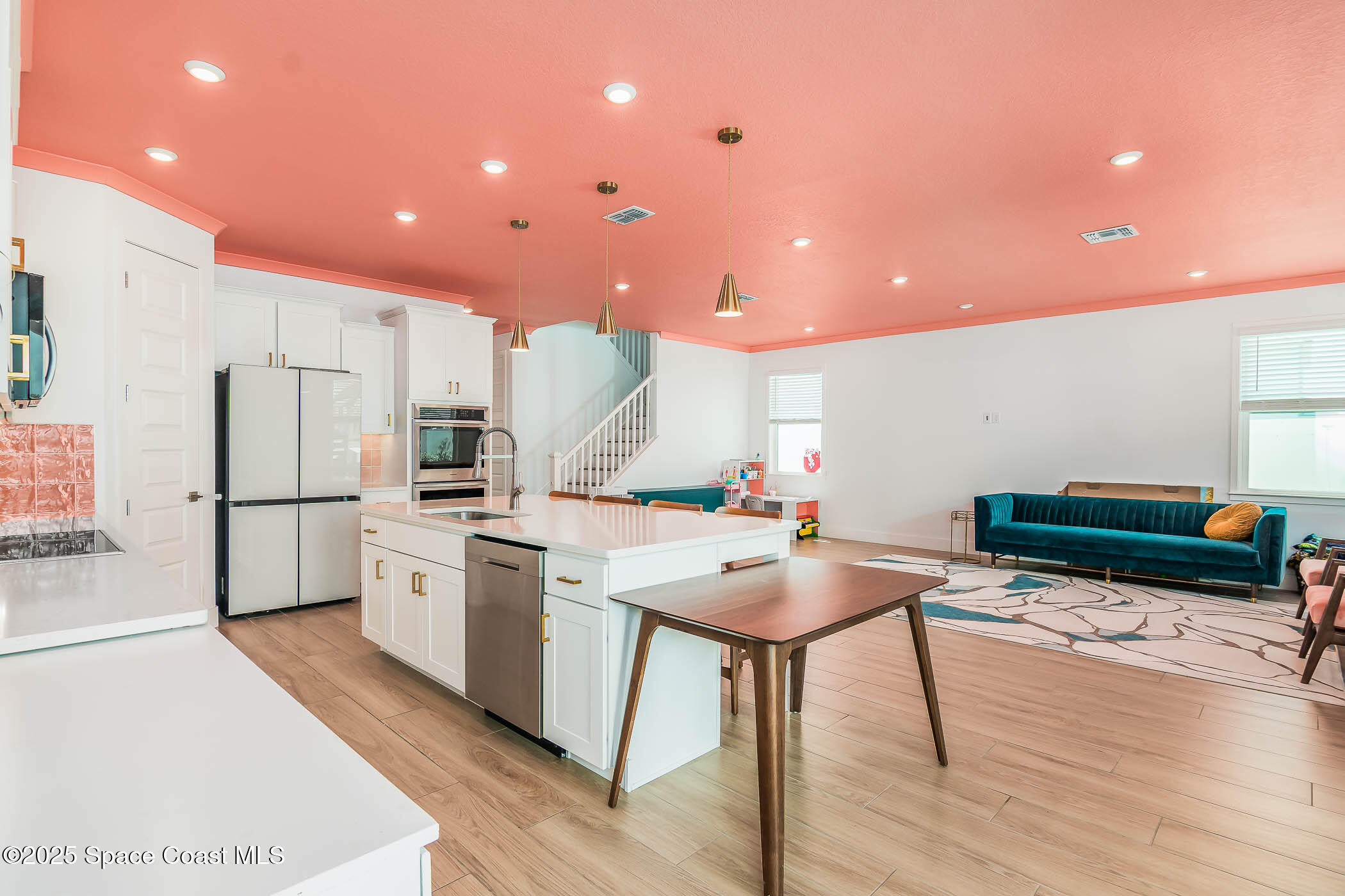 718 Hightower Avenue