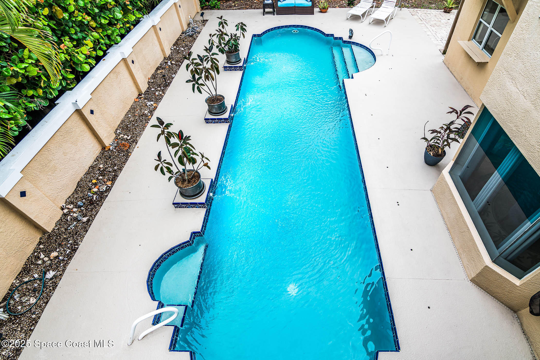 5085 Palm Drive