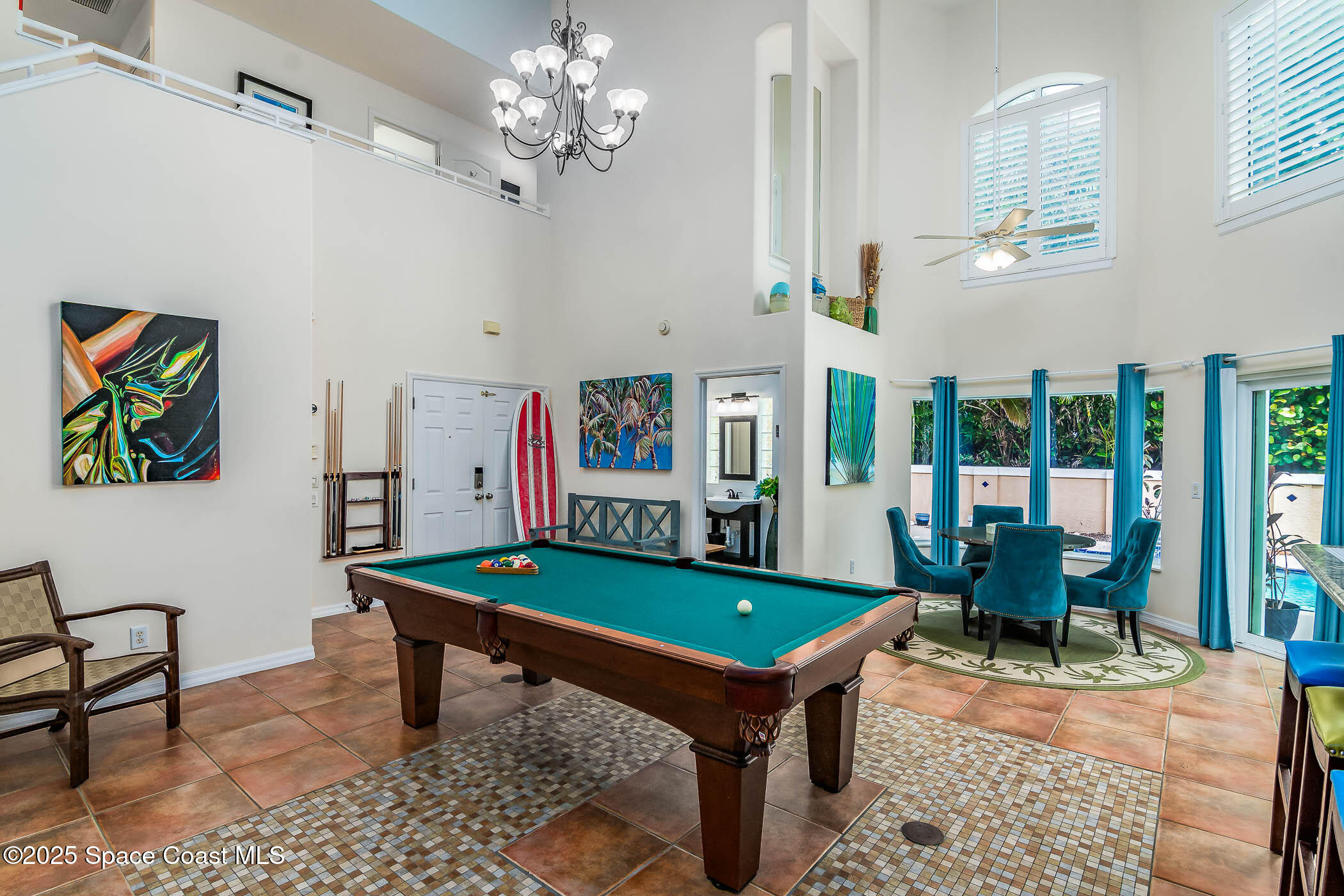 5085 Palm Drive