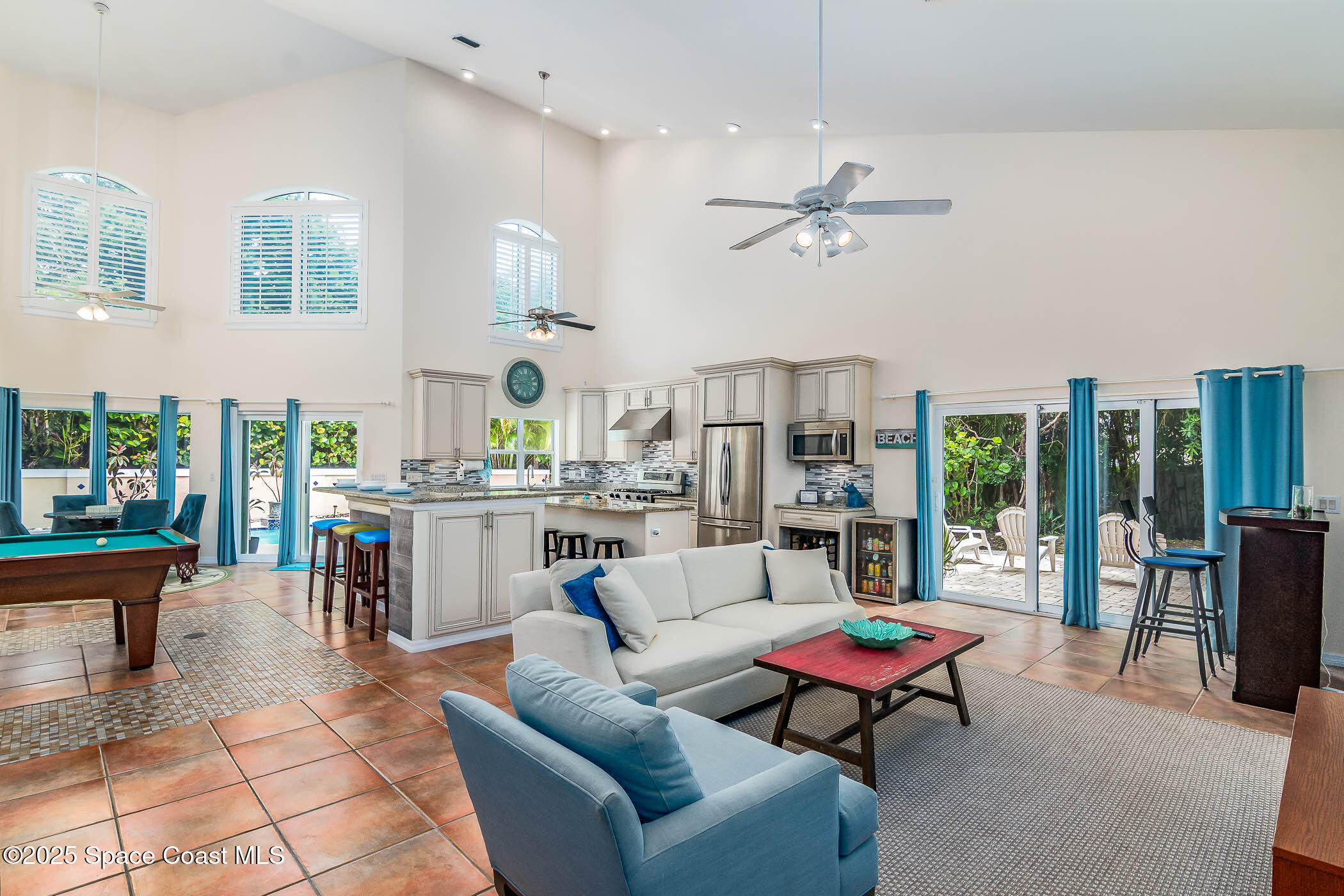 5085 Palm Drive