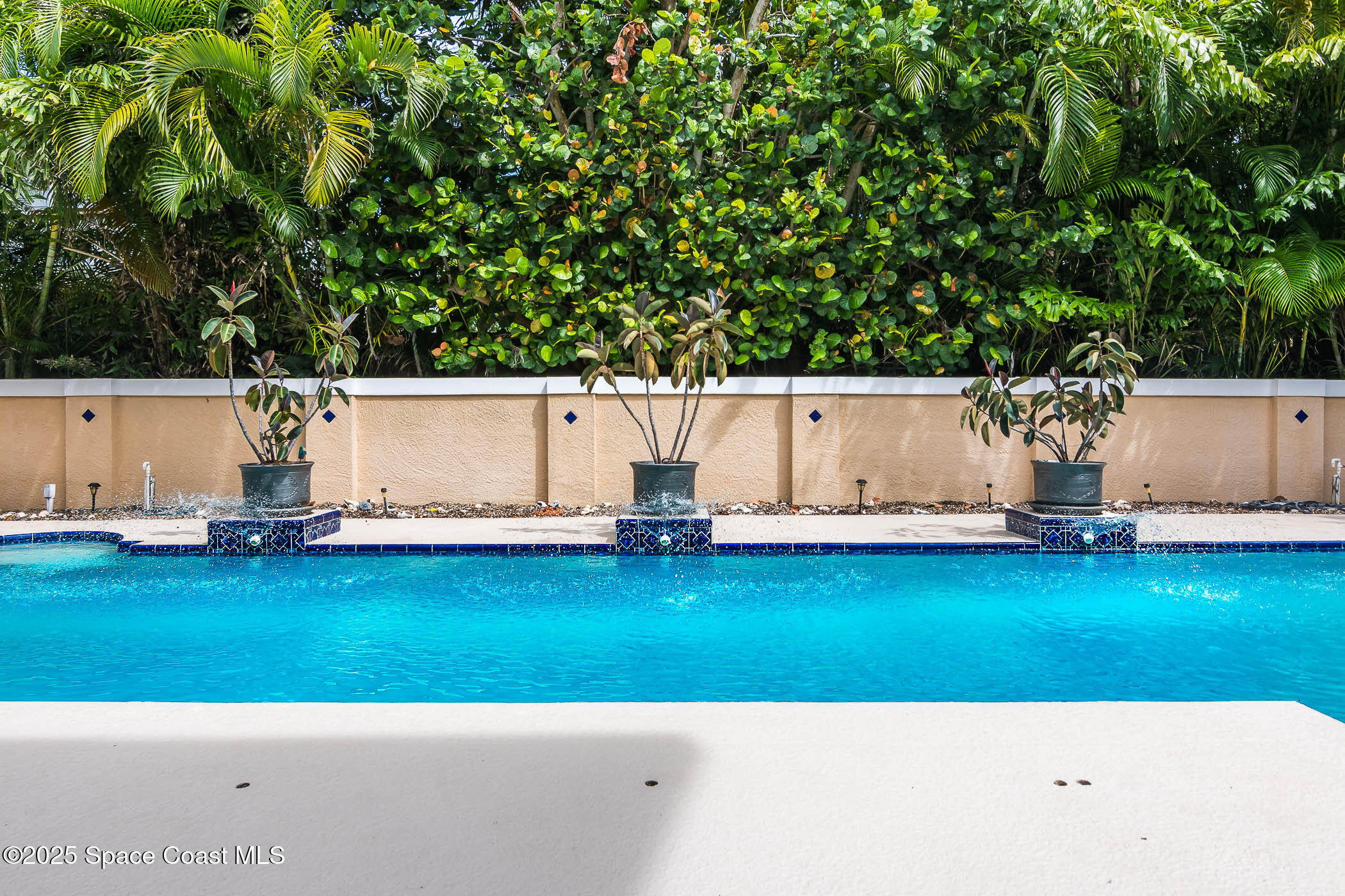 5085 Palm Drive