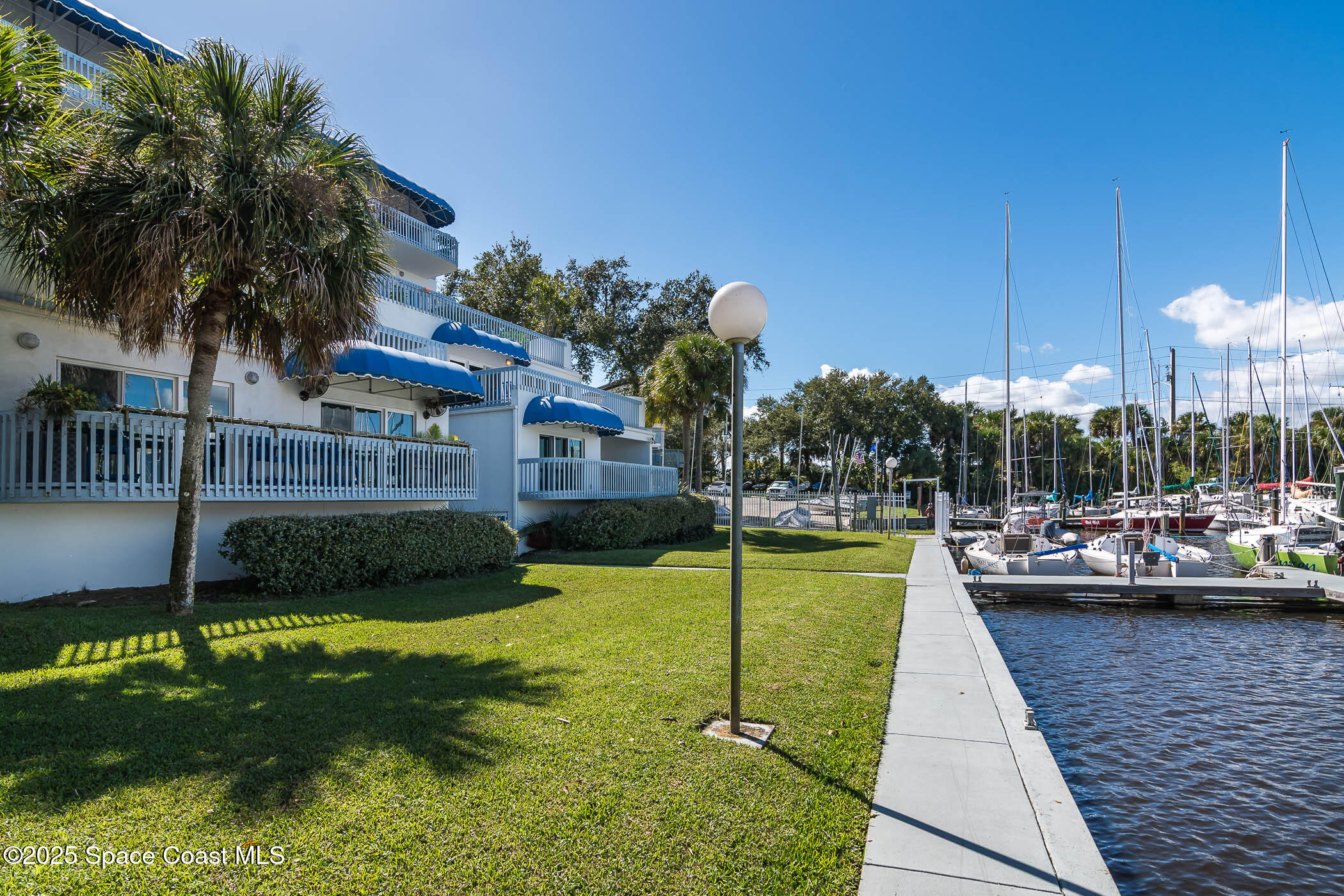 1208 River Drive, 401, Melbourne Unit: 401