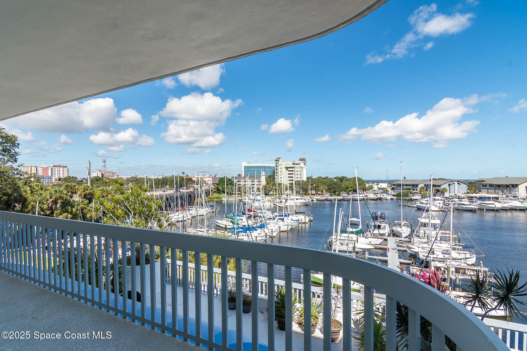 1208 River Drive, 401, Melbourne Unit: 401