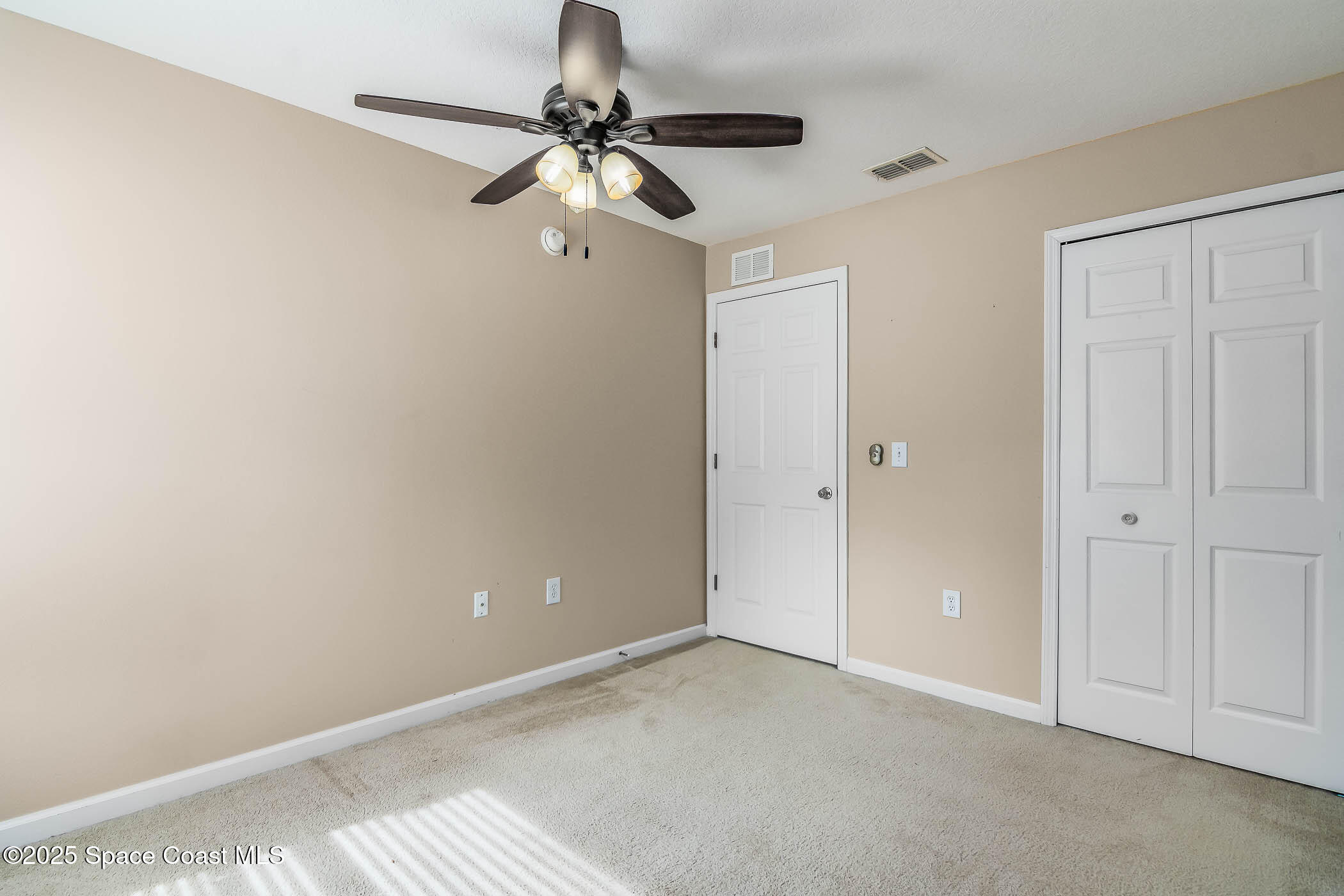 4047 Meander Place 206