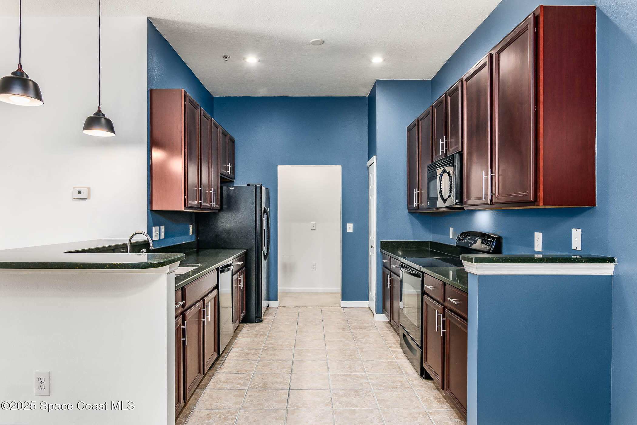 4047 Meander Place 206