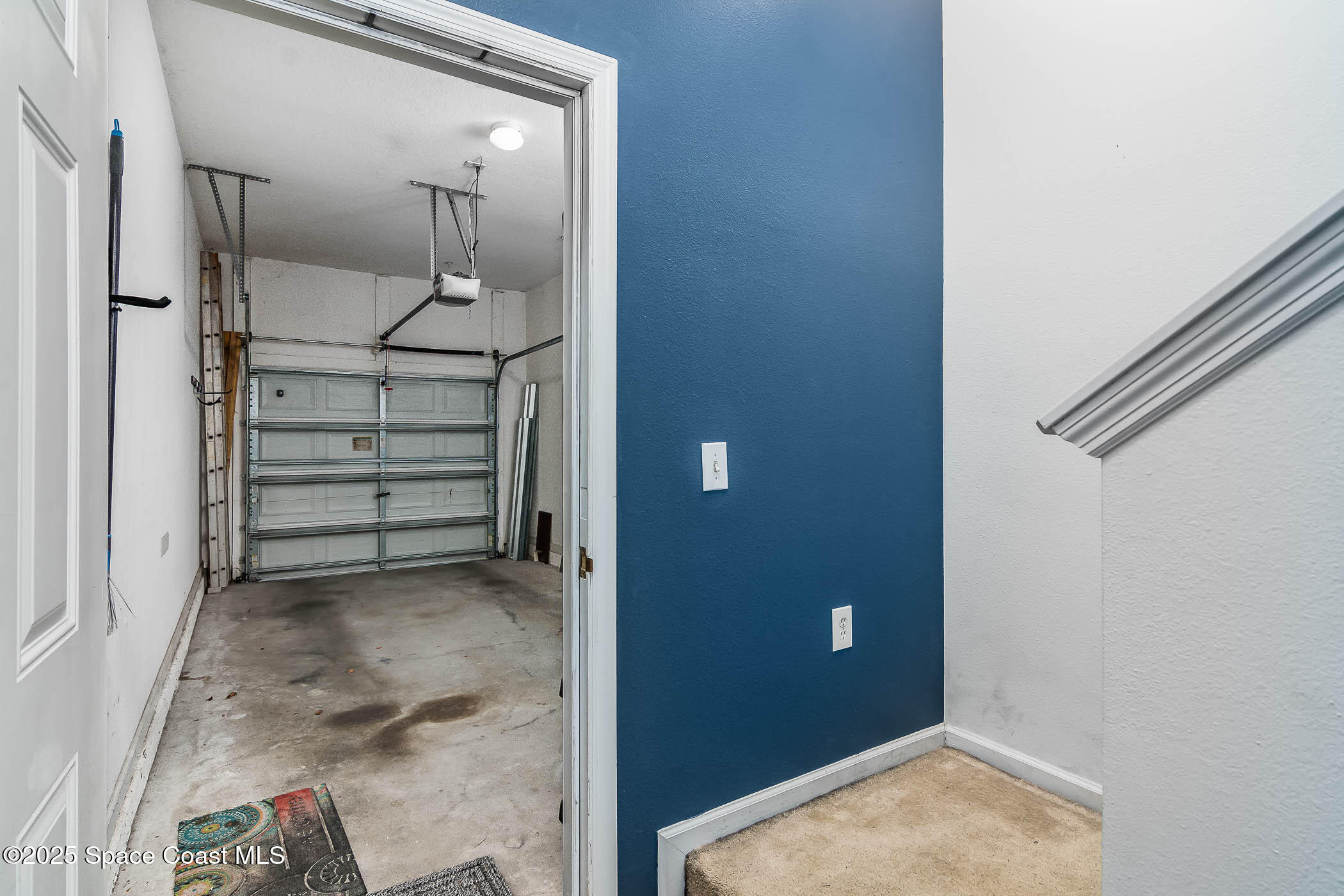 4047 Meander Place 206