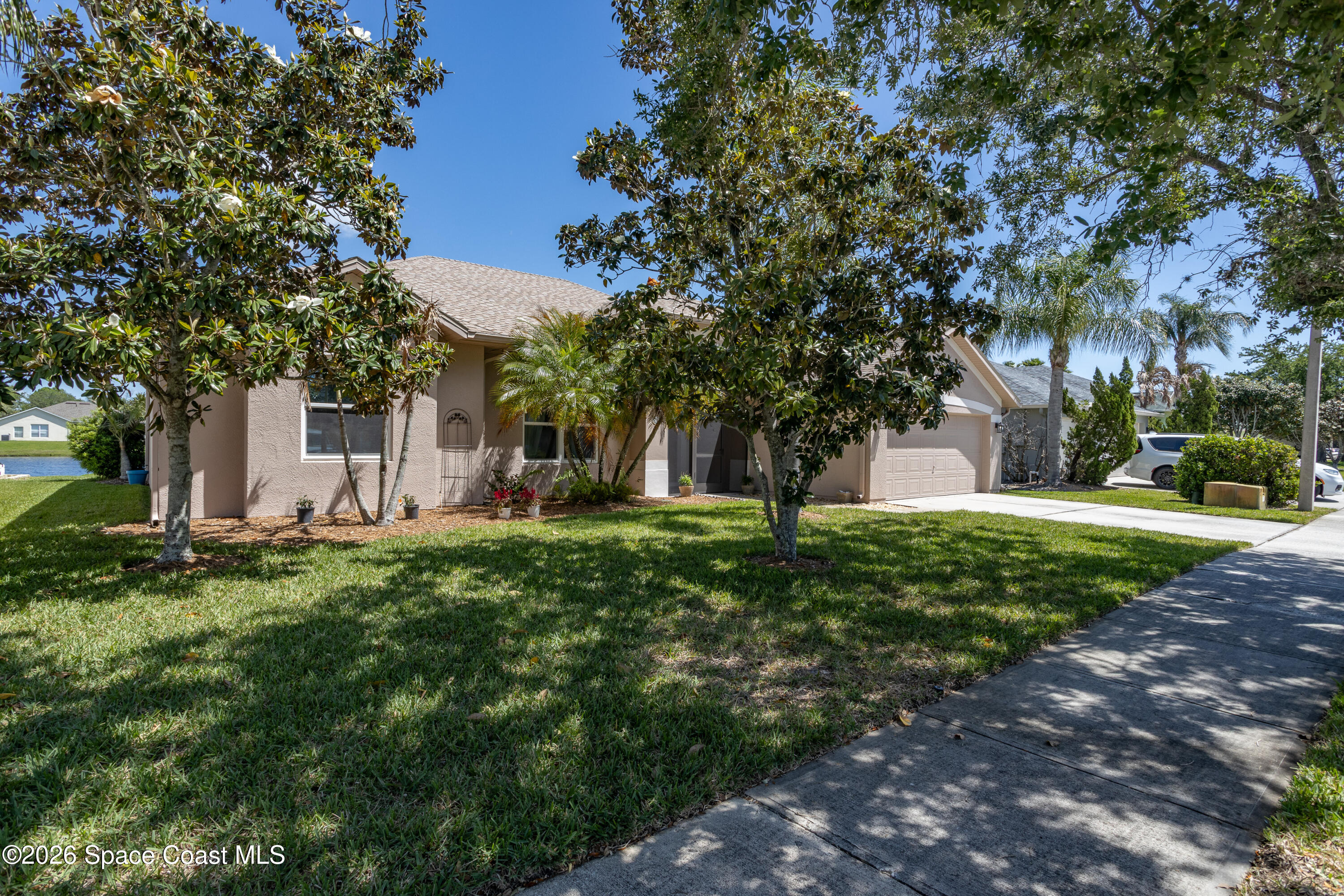 4757 Alamanda Drive