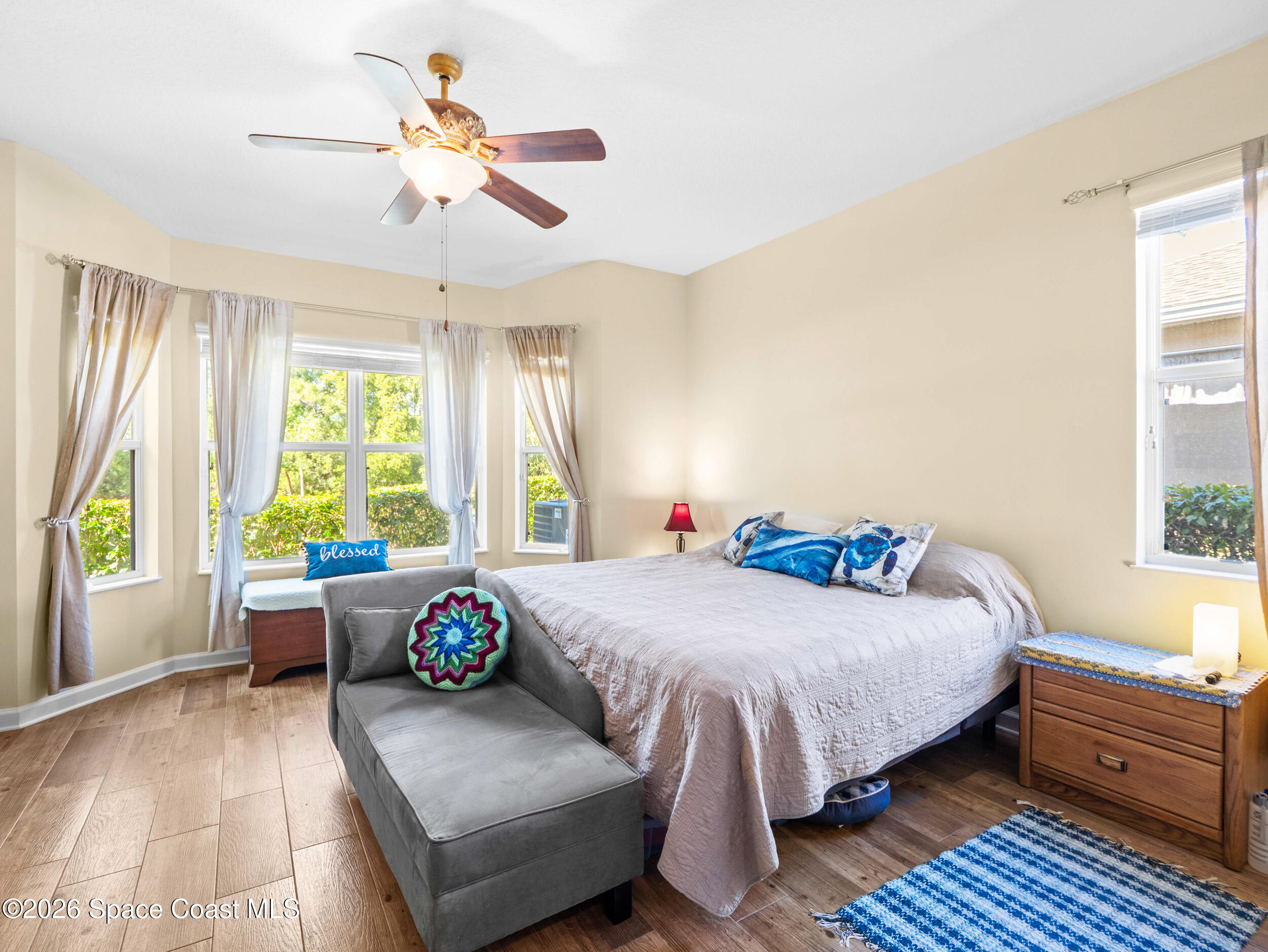 319 Gardendale Circle SE