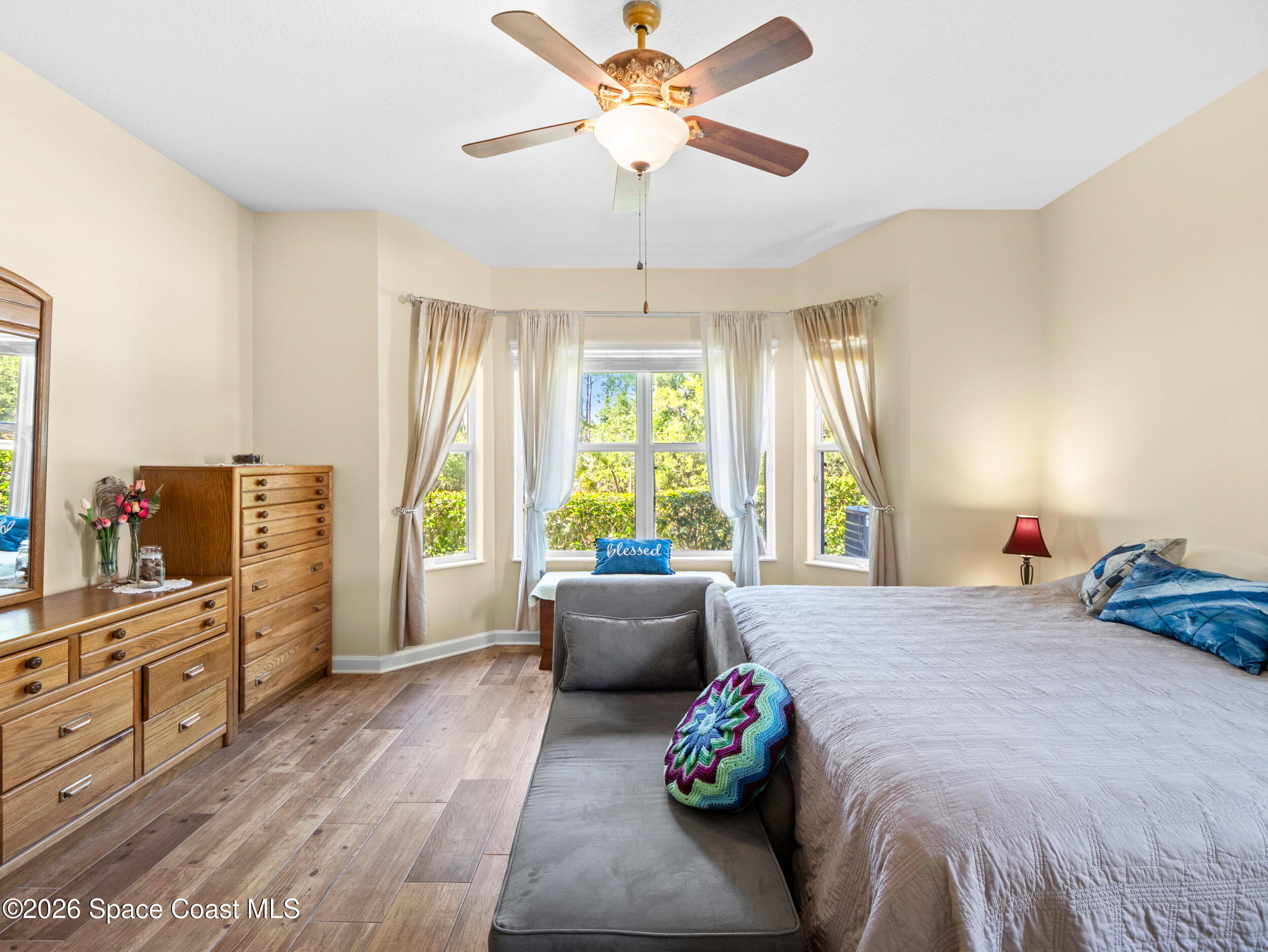 319 Gardendale Circle SE