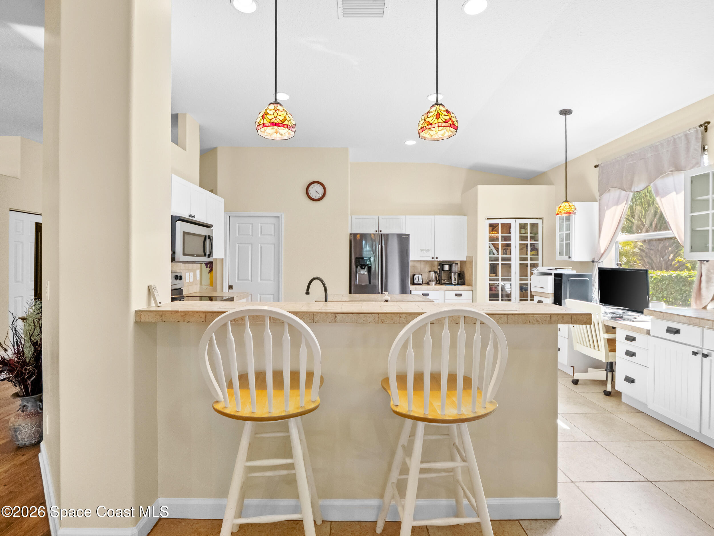 319 Gardendale Circle SE