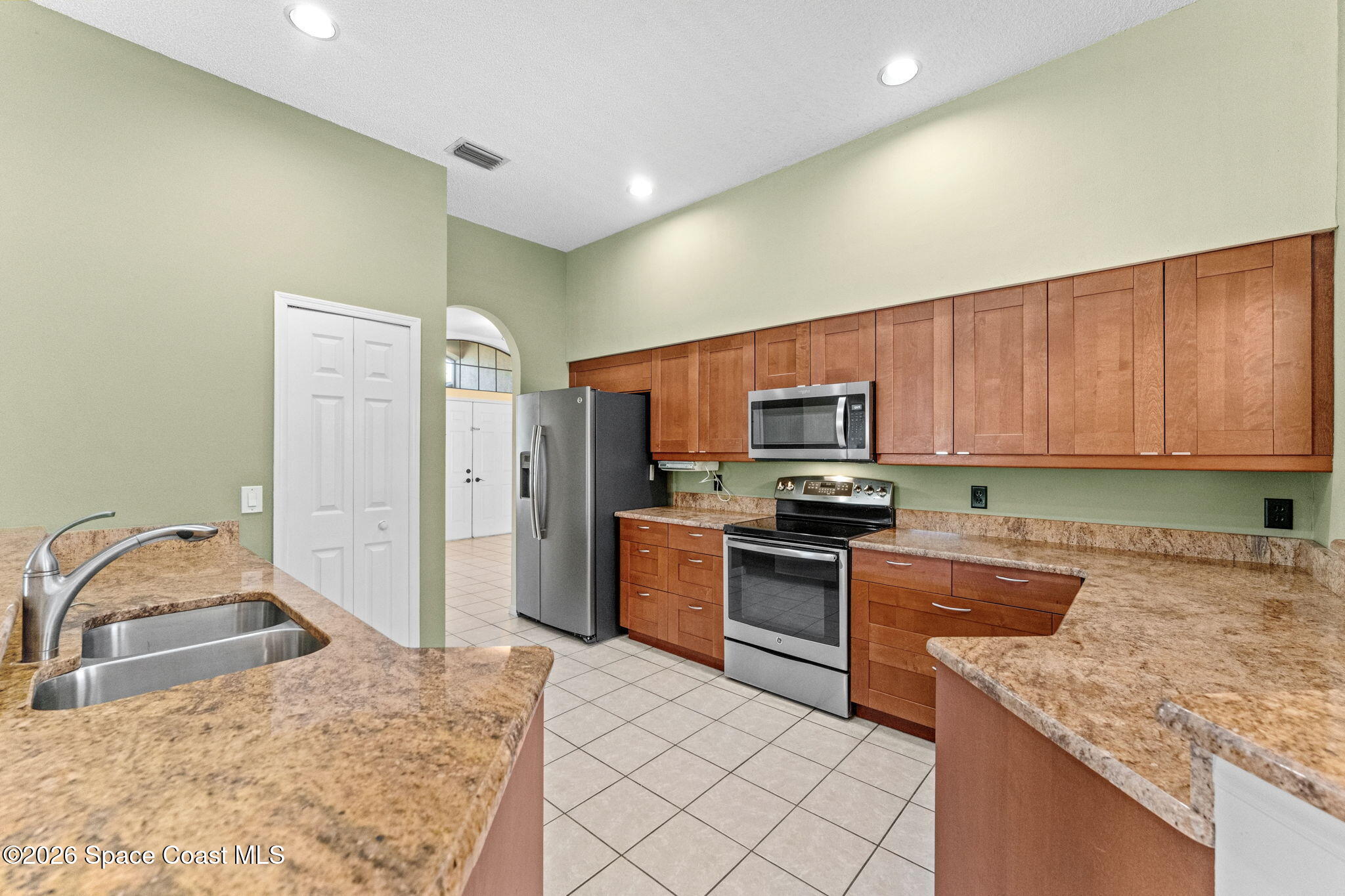 1494 Wellington Circle