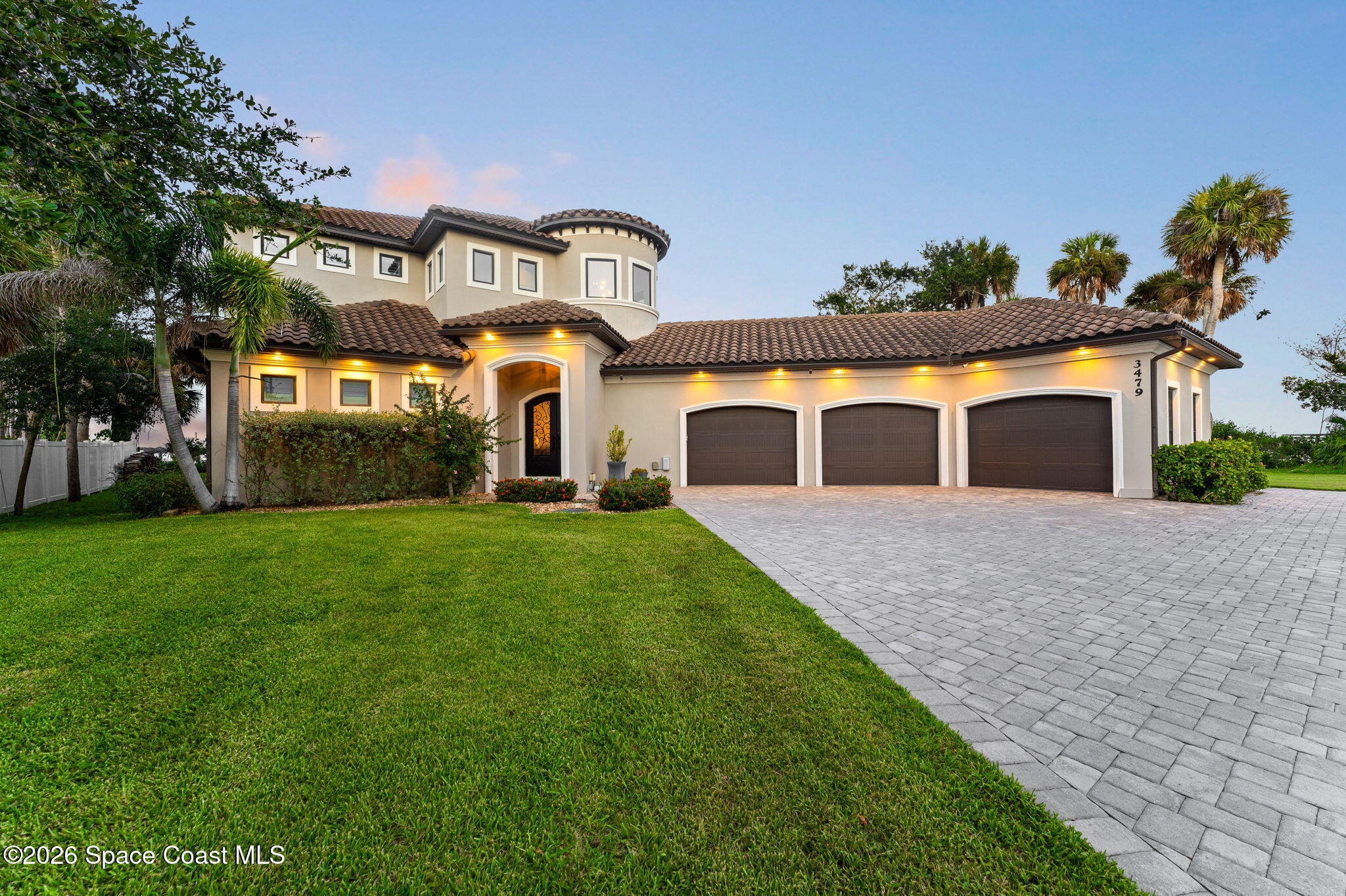 3479 N Sylvan Lane
