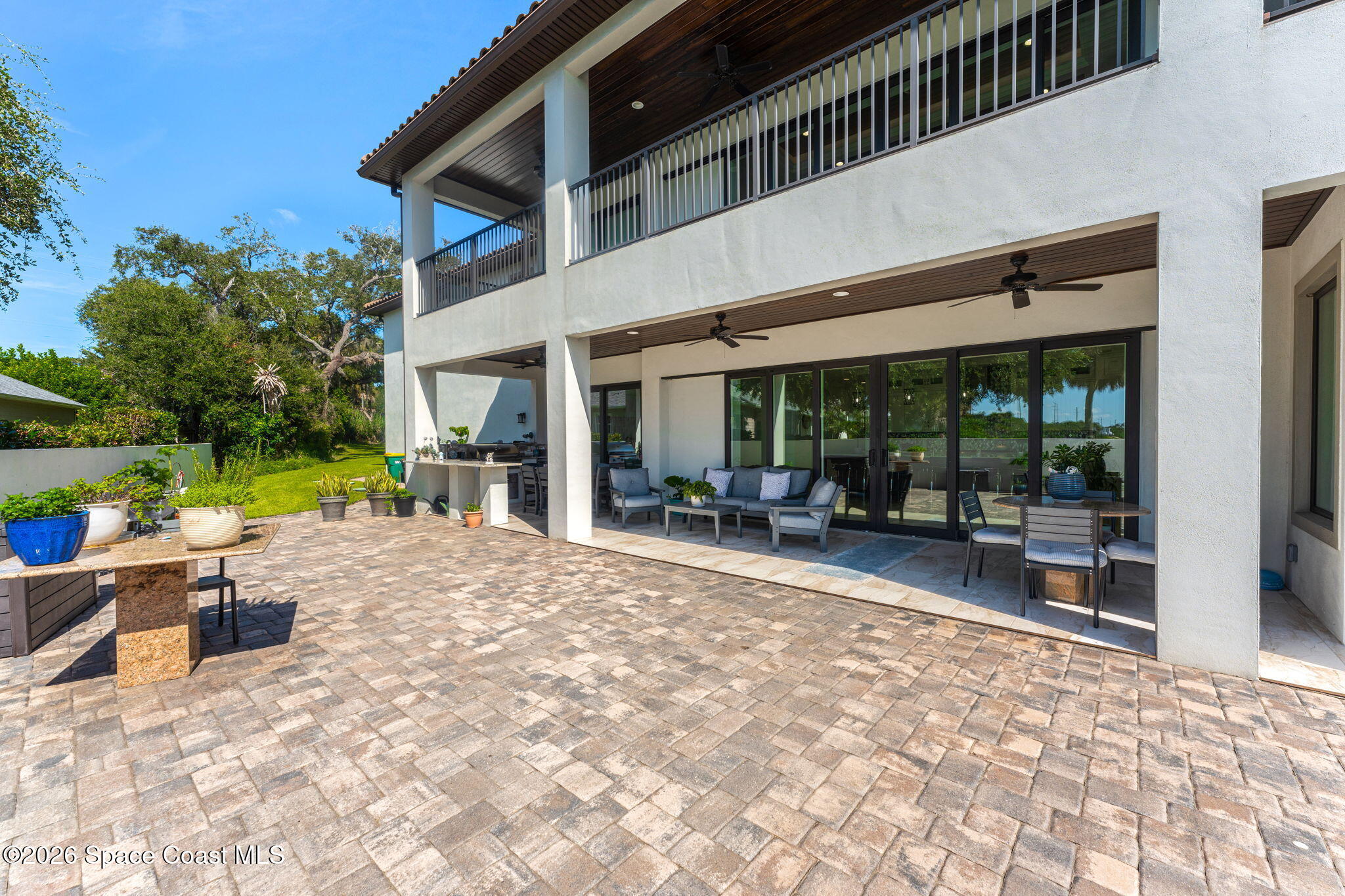 3441 N Sylvan Lane