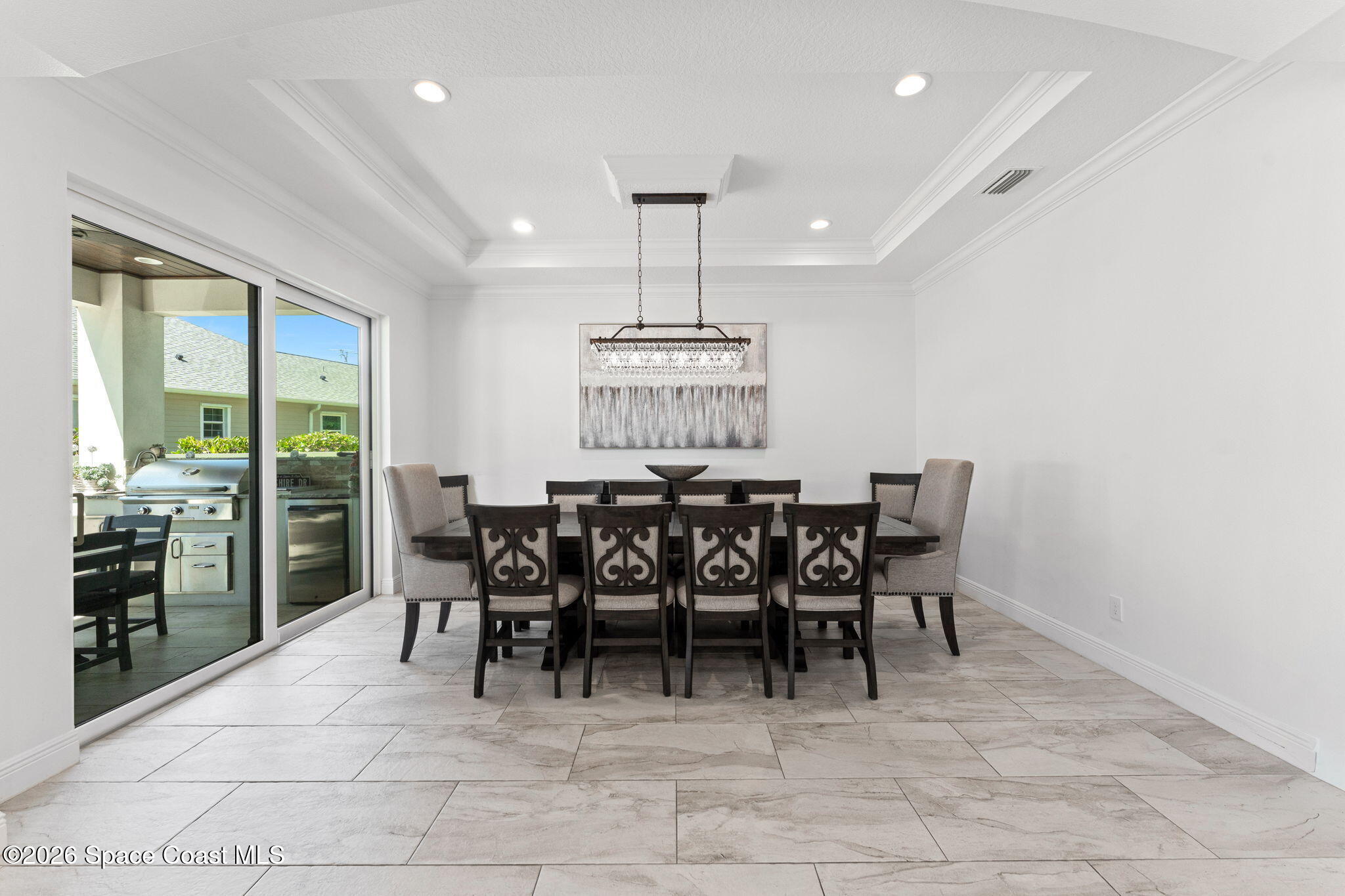 3441 N Sylvan Lane