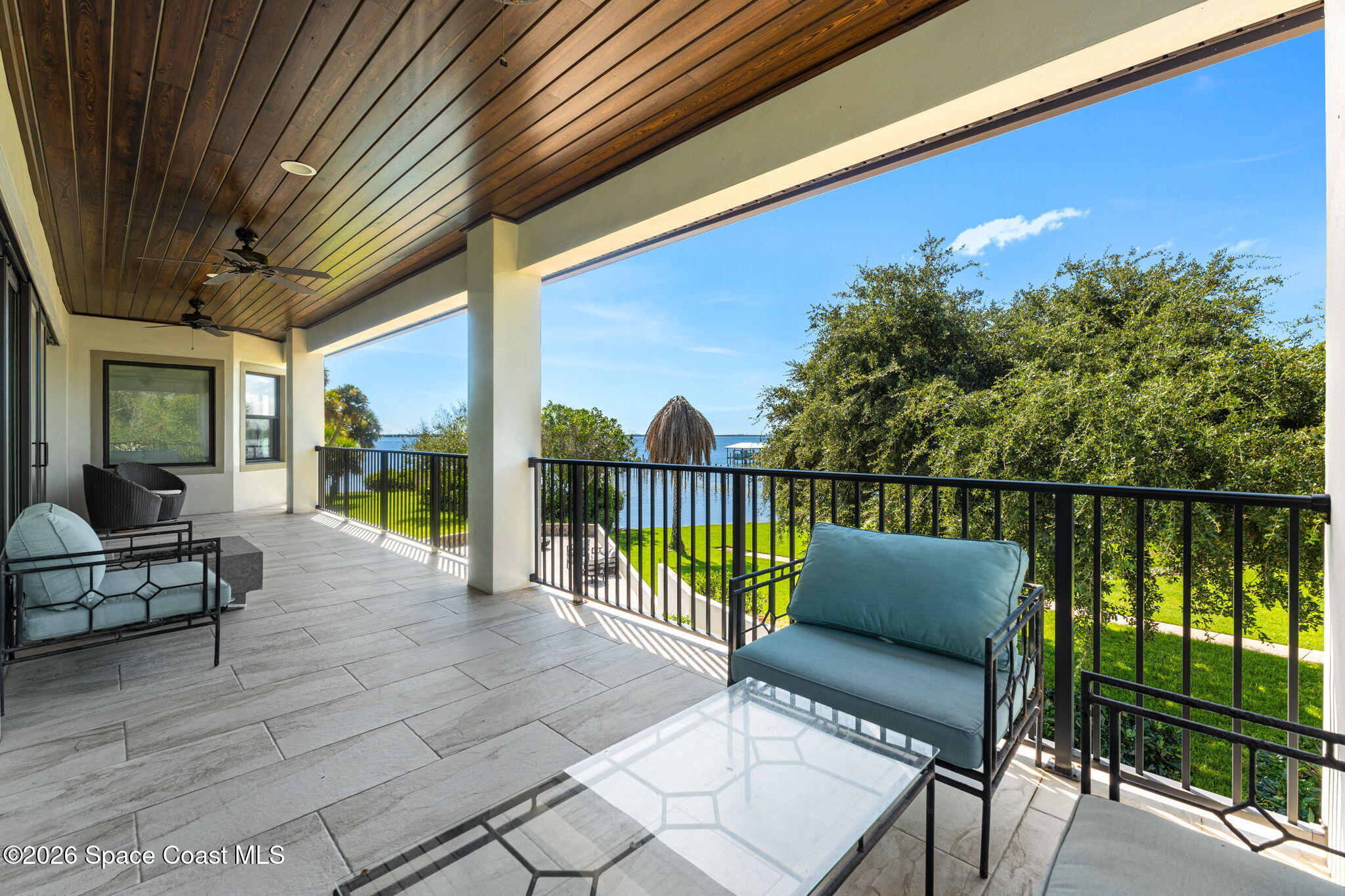3441 N Sylvan Lane